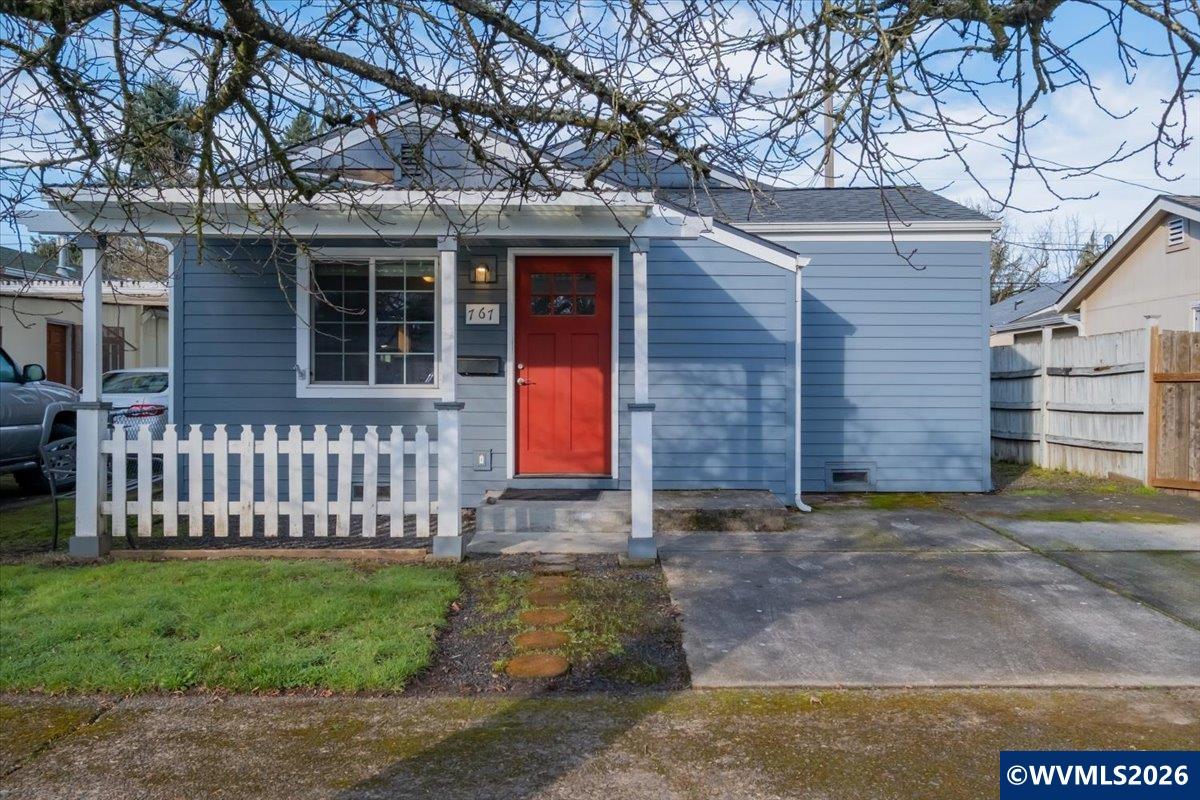 767 NE 18th St, Salem, OR, 97301