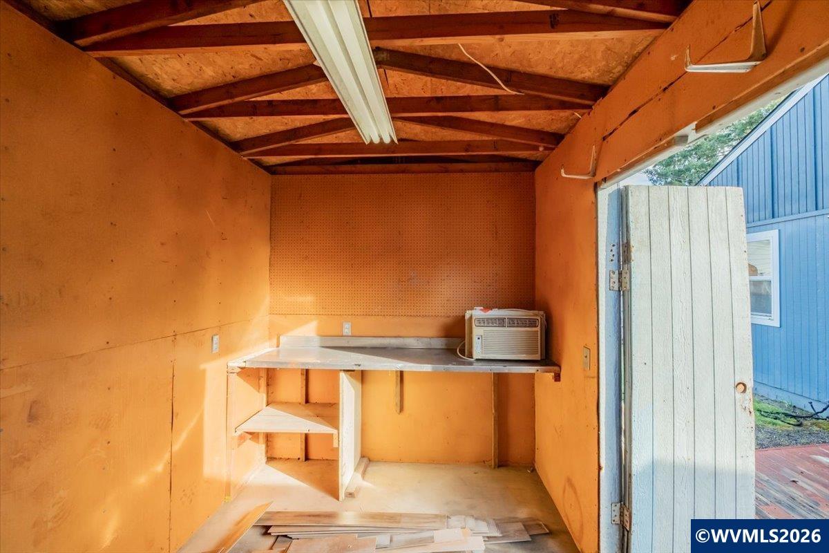 767 NE 18th St, Salem, OR, 97301