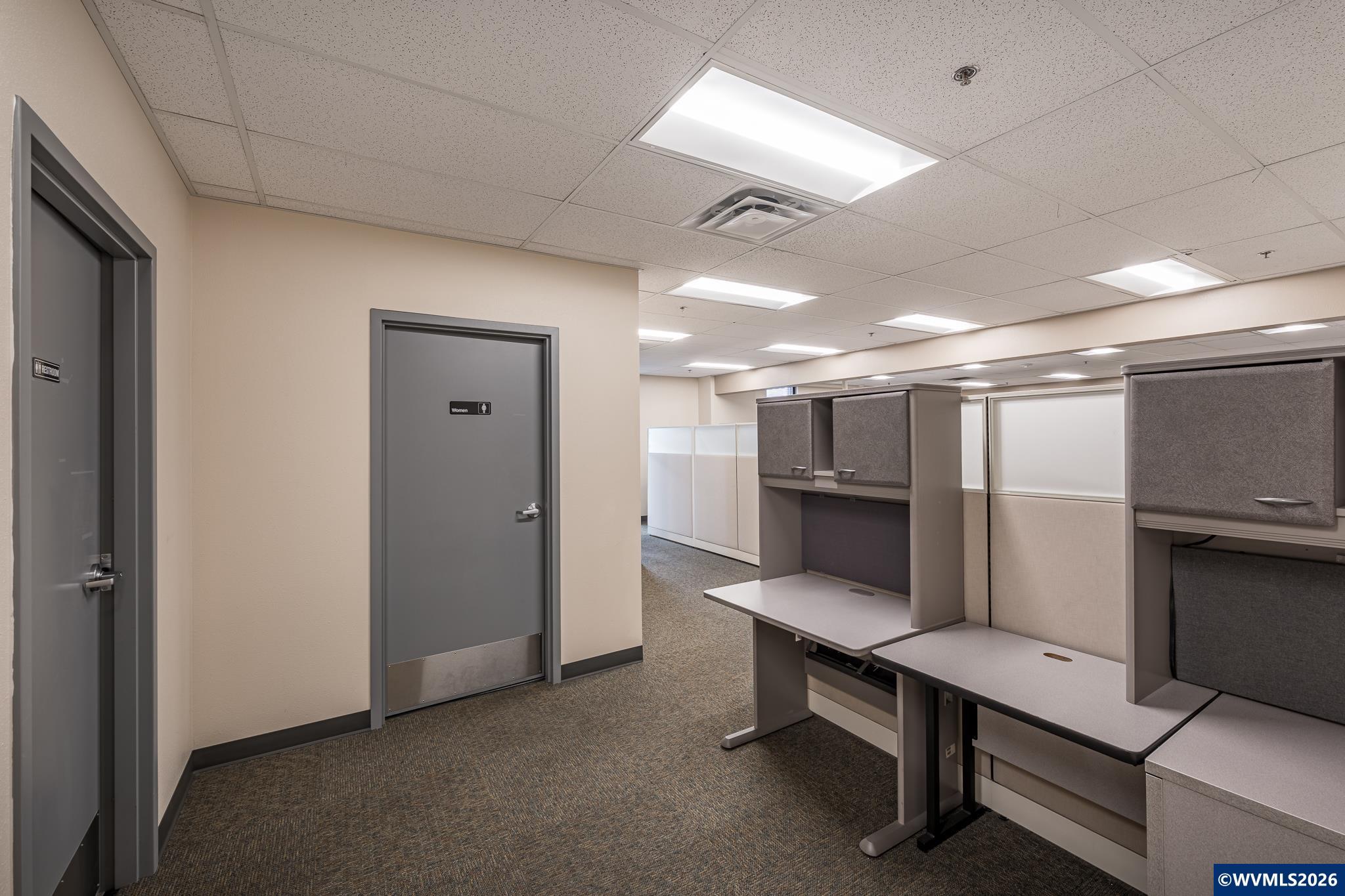 1355 Goldfish Farm Rd SE