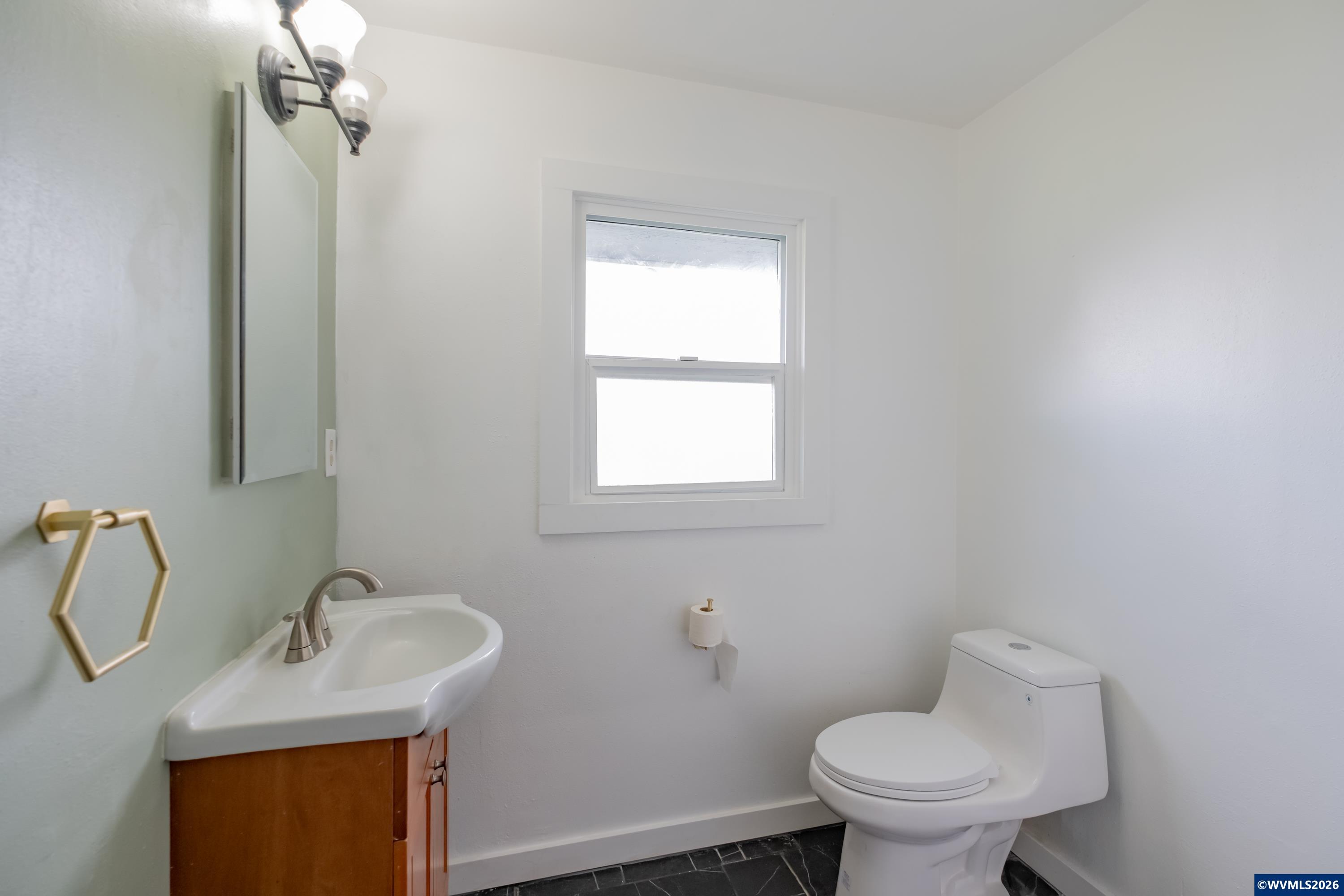 160 Tangent St, Lebanon, OR, 97355