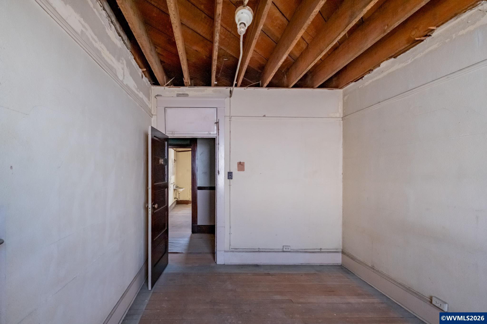 661 S Main St, Lebanon, OR, 97355