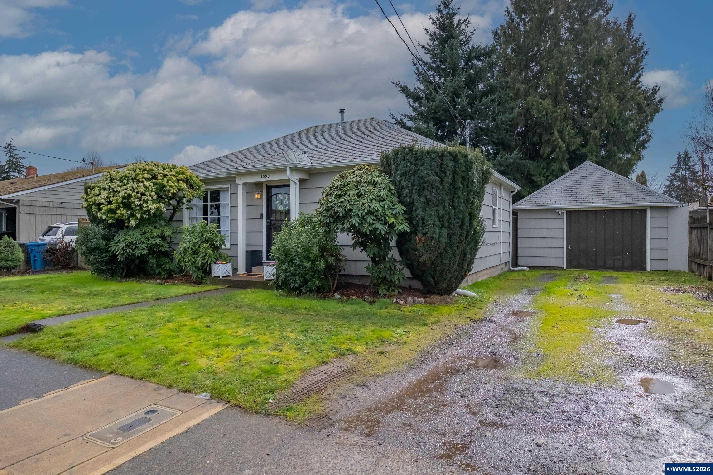 3090 NE D St, Salem, OR, 97301