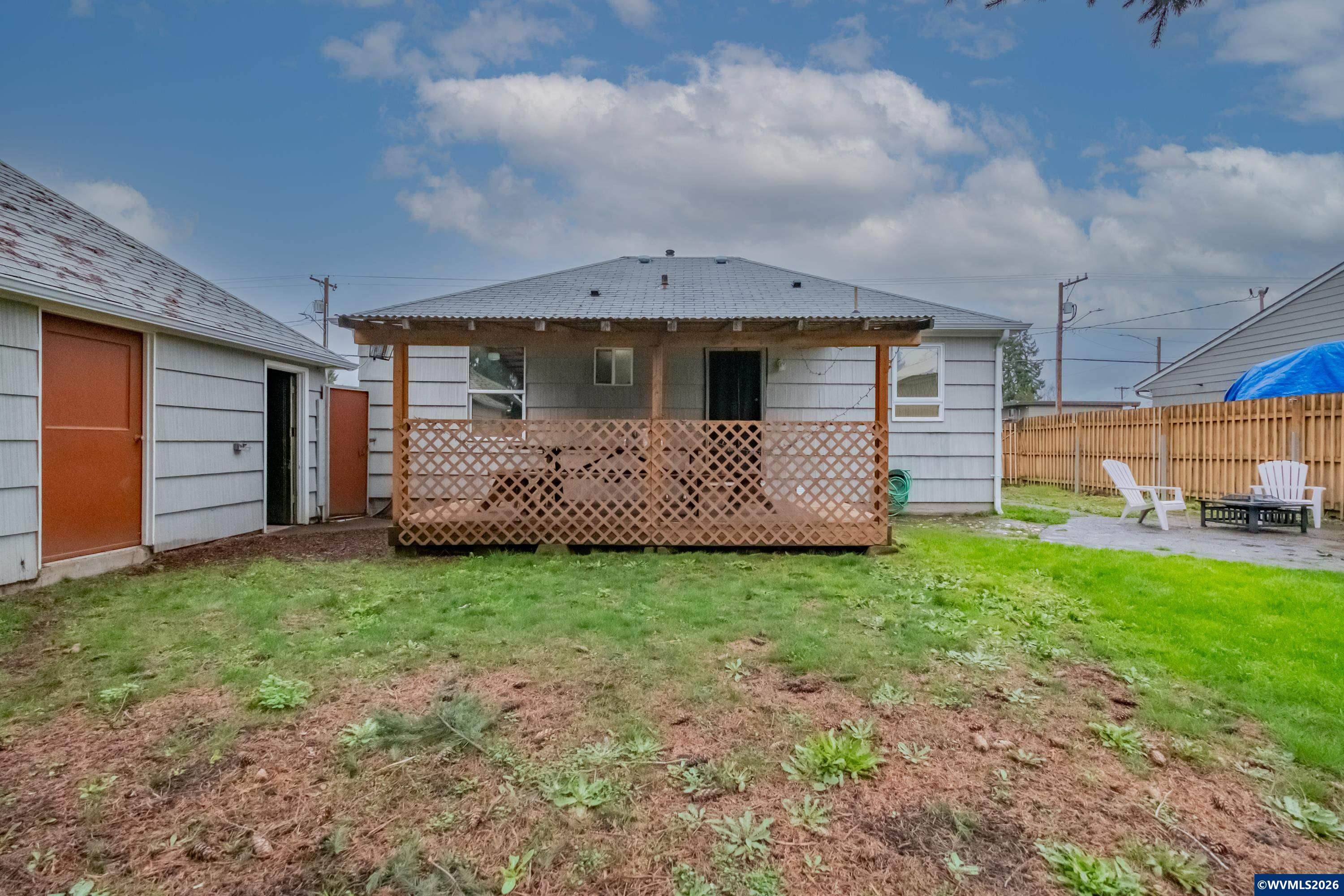 3090 NE D St, Salem, OR, 97301
