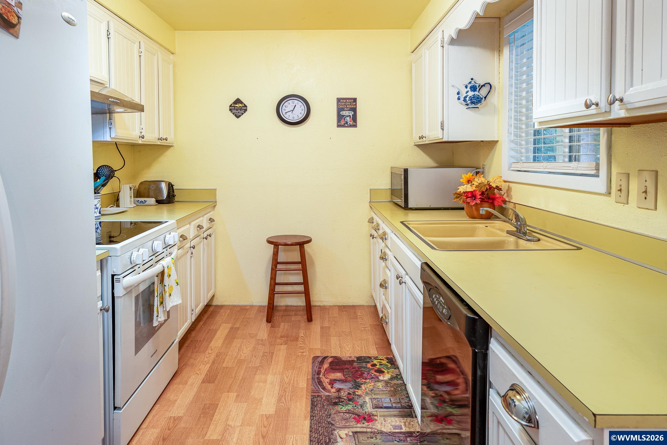 28383 Pleasant Valley Rd, Sweet Home, OR, 97386