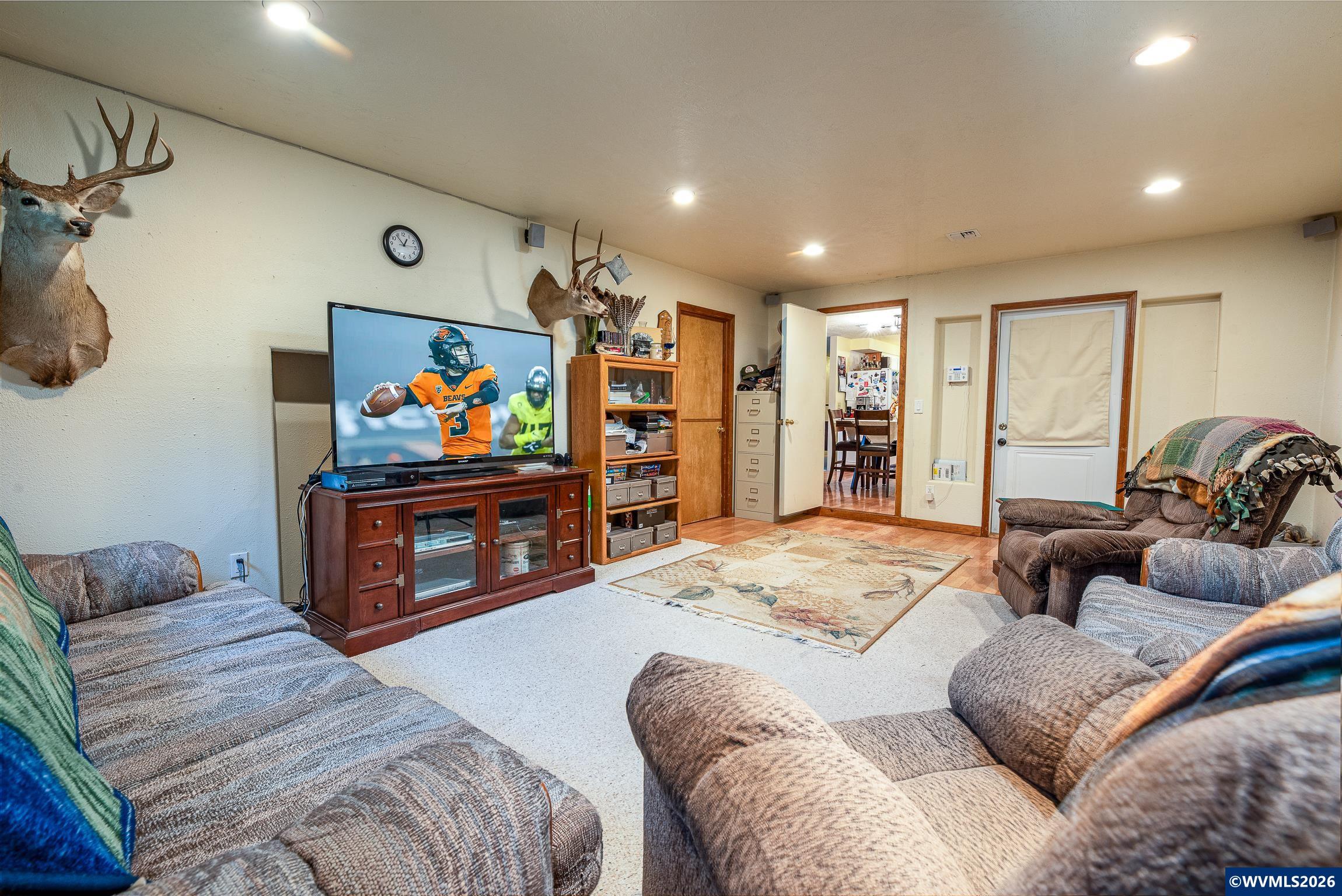 28383 Pleasant Valley Rd, Sweet Home, OR, 97386