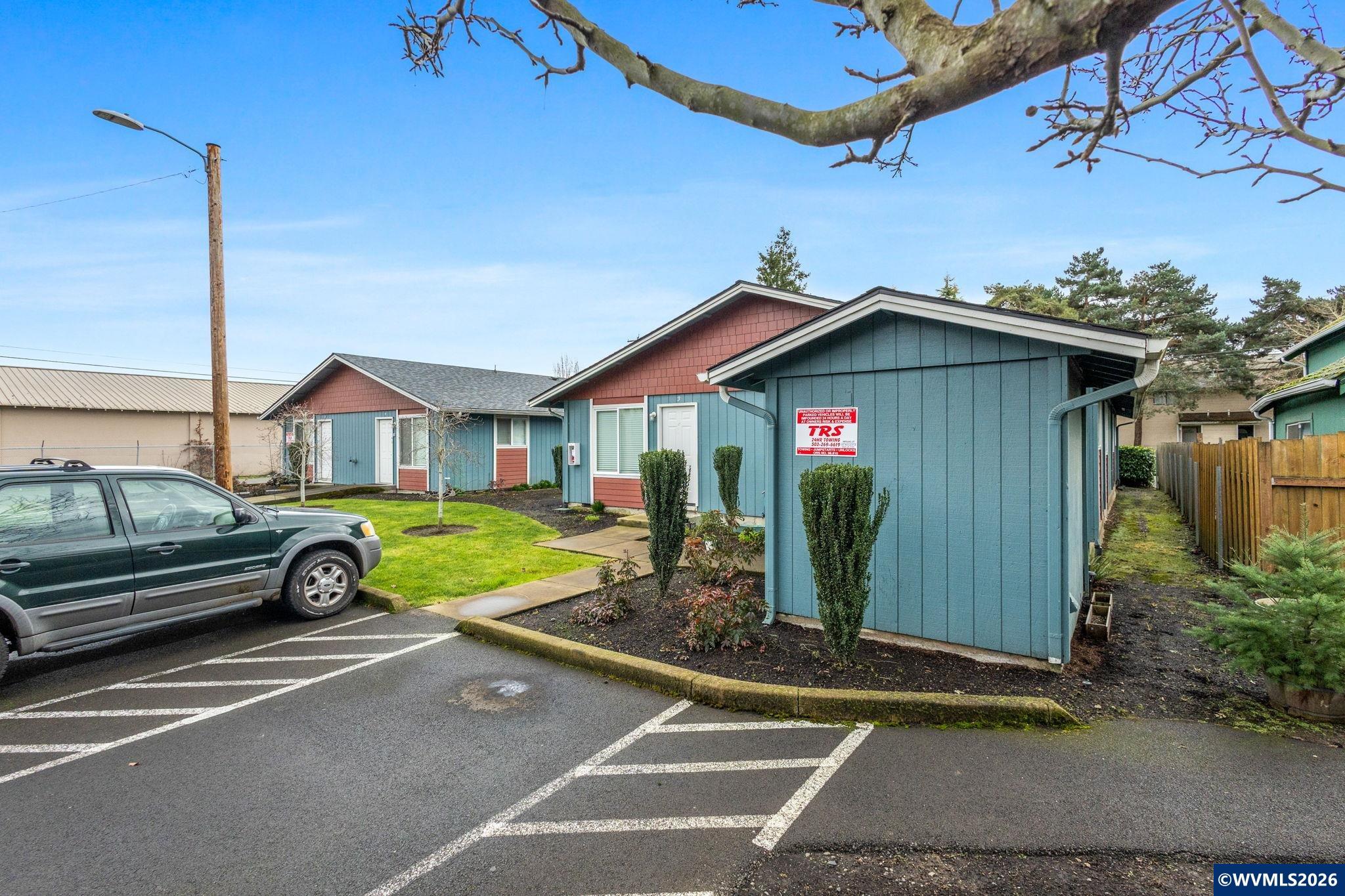 2585 & 2595 SE Lee St, Salem, OR, 97301