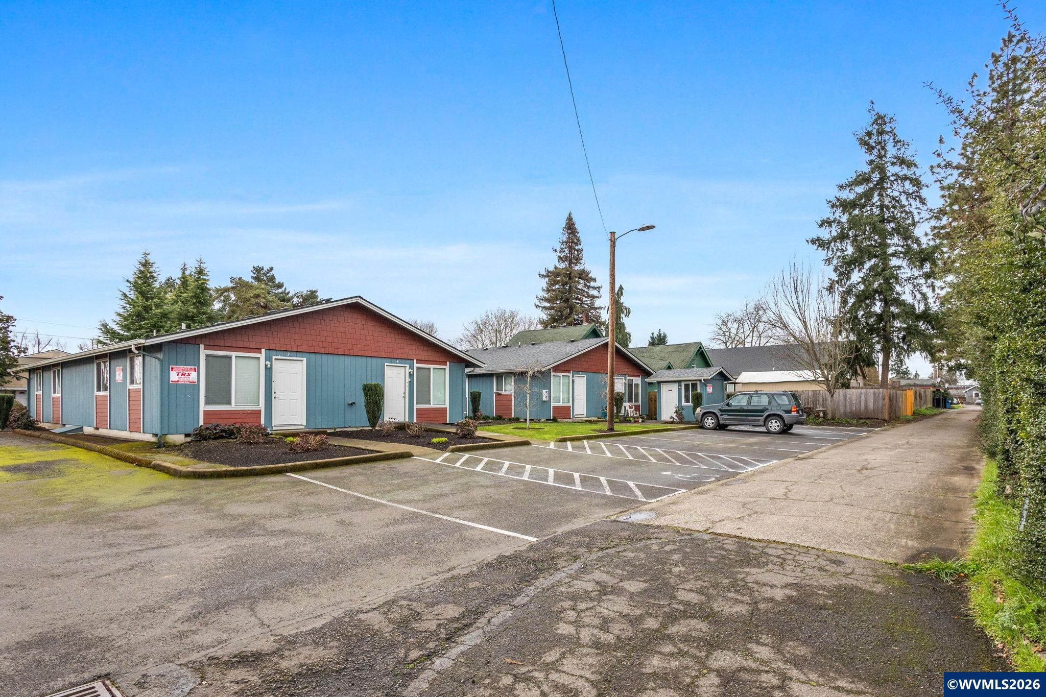 2585 & 2595 SE Lee St, Salem, OR, 97301