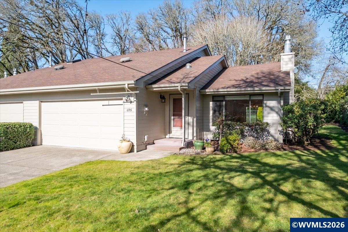 1383 Thompson Rd, Woodburn, OR, 97071