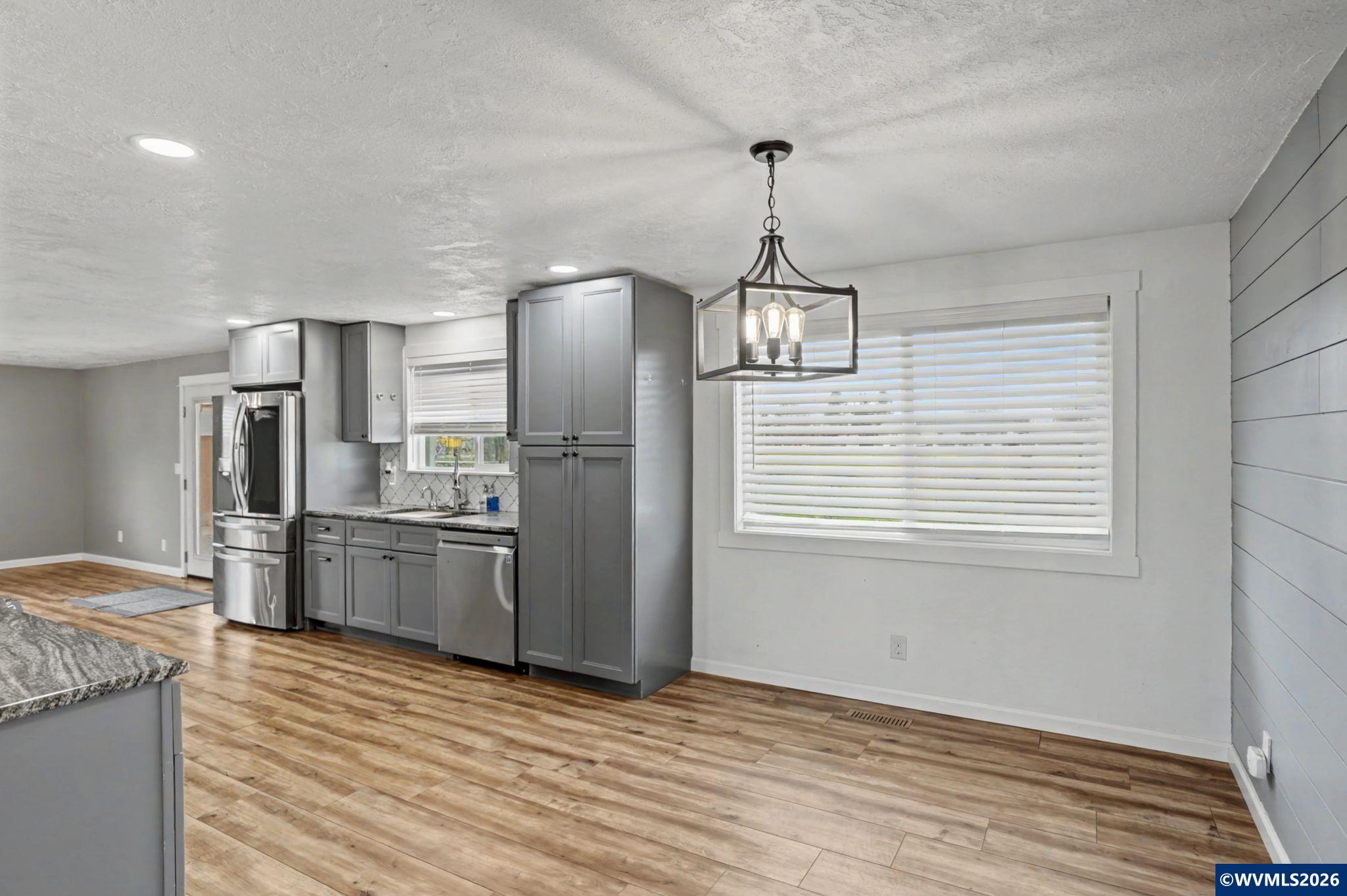 2120 Lafayette St SE