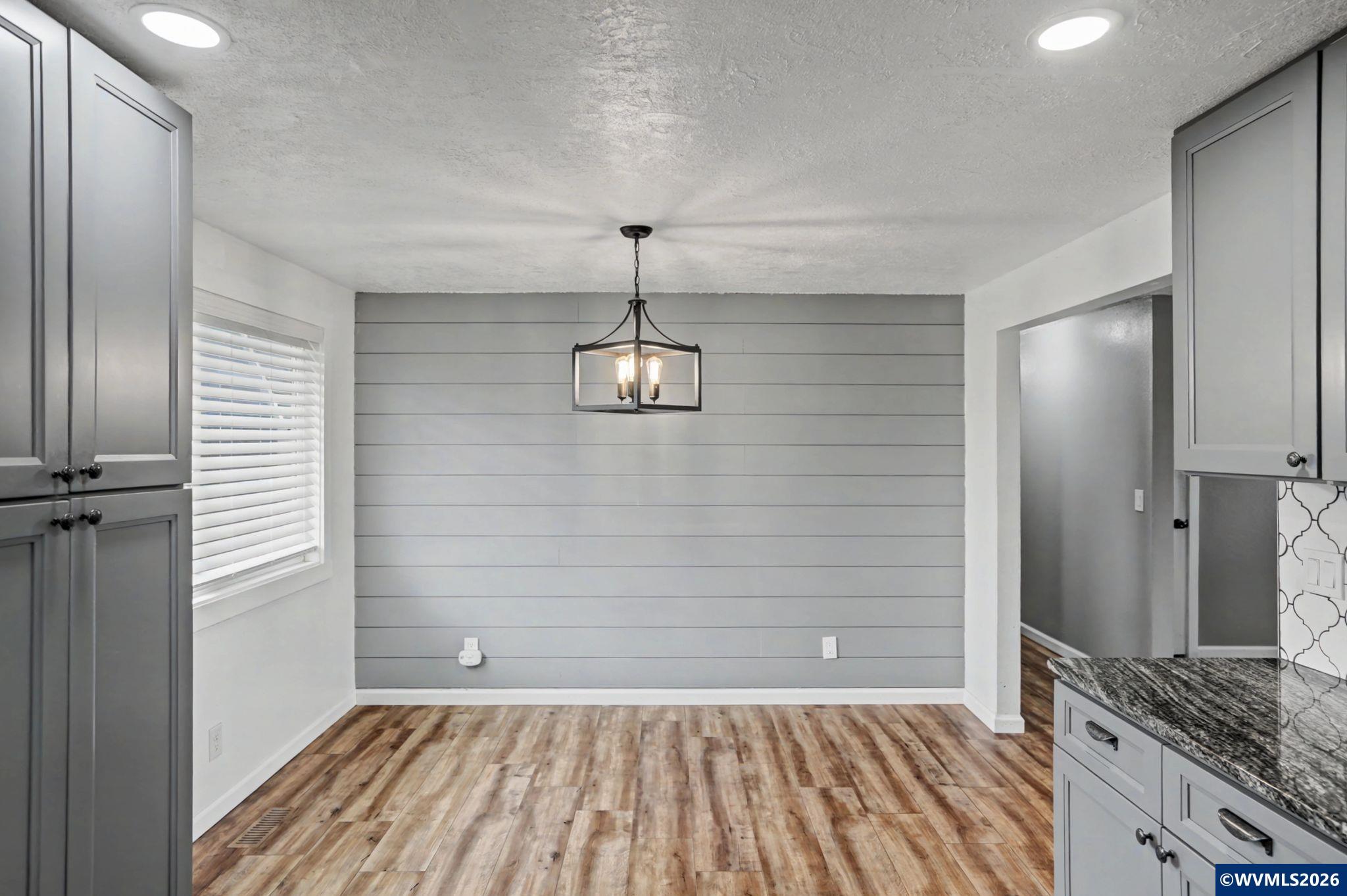 2120 Lafayette St SE