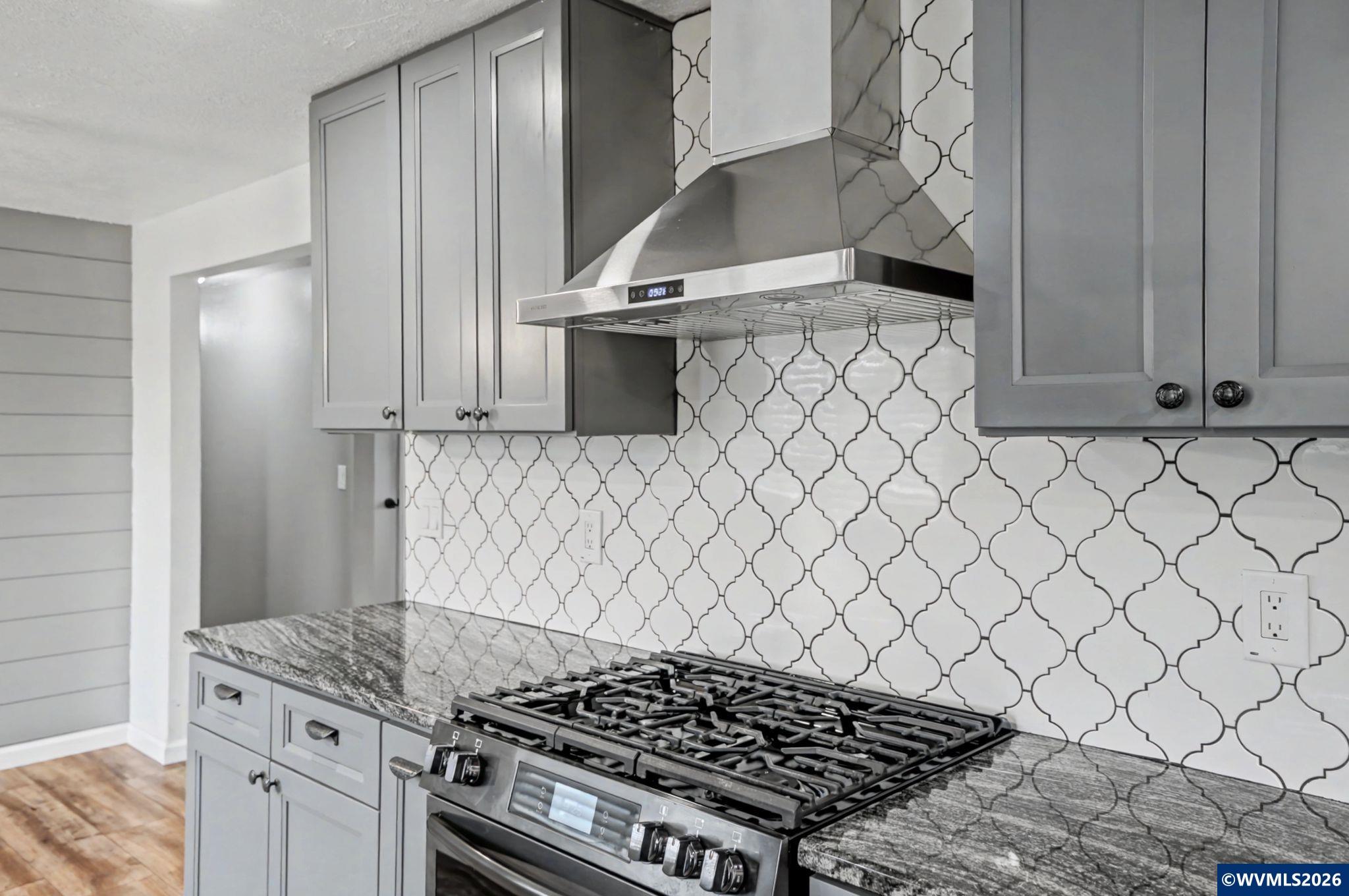 2120 Lafayette St SE