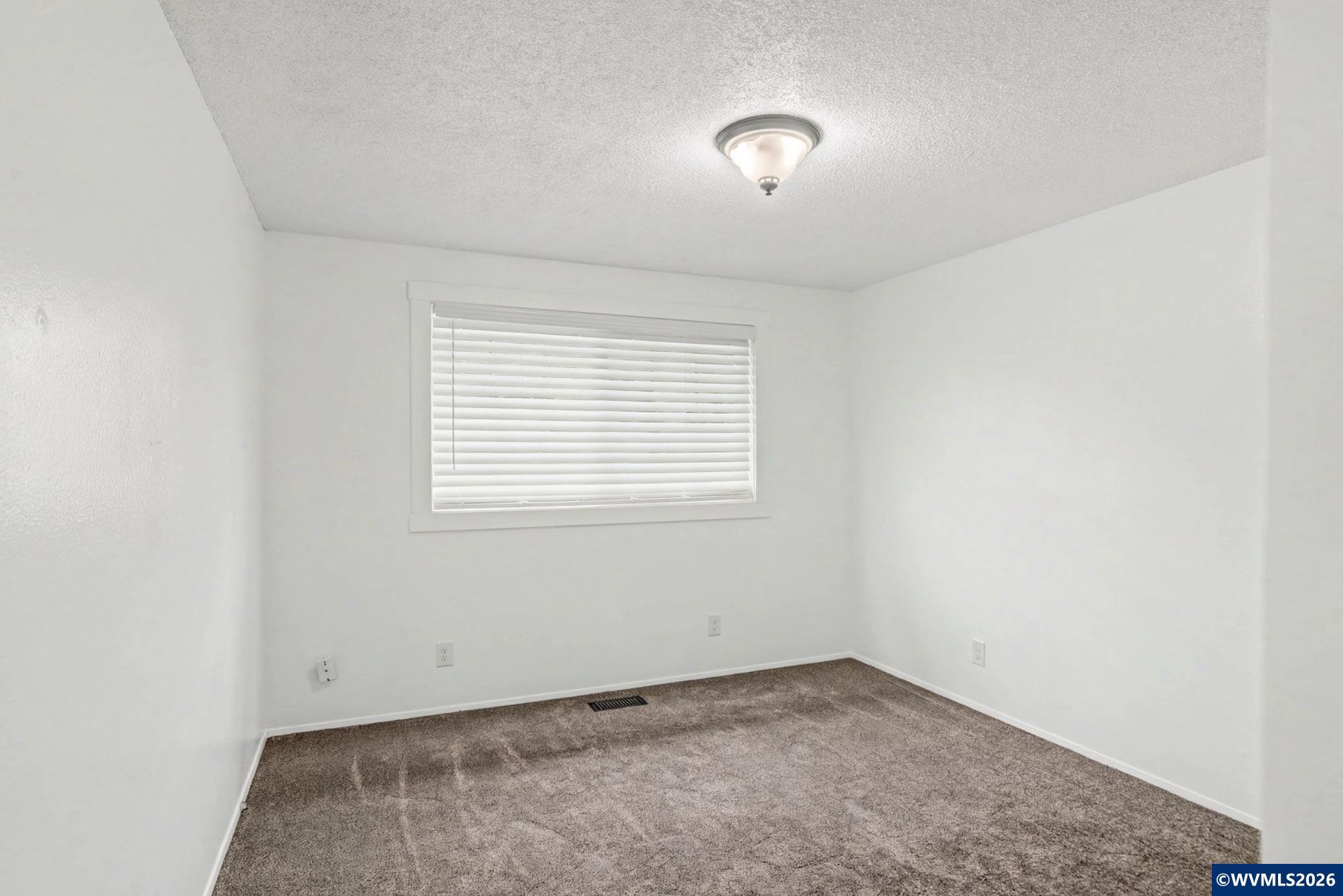 2120 Lafayette St SE