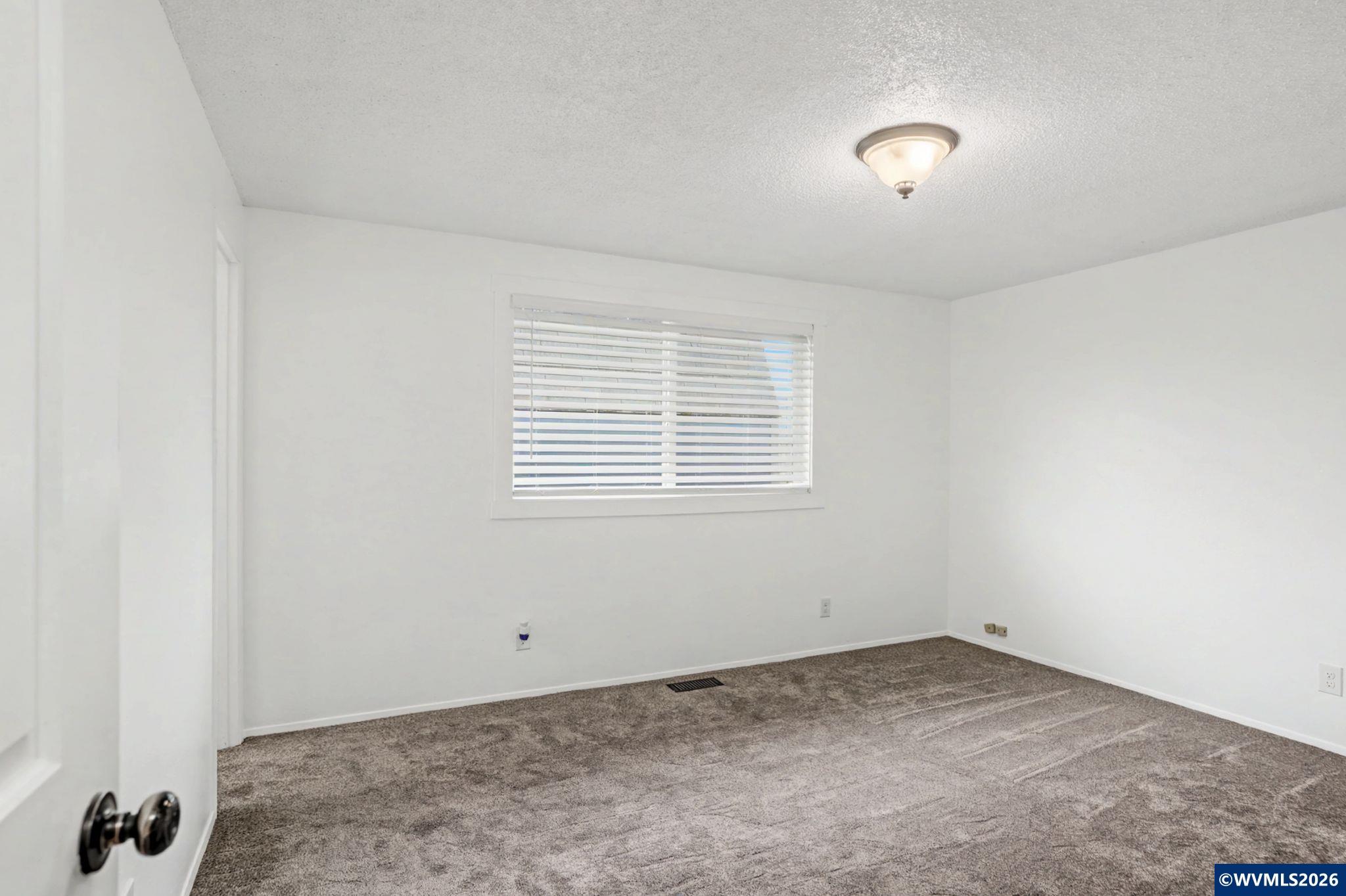 2120 Lafayette St SE