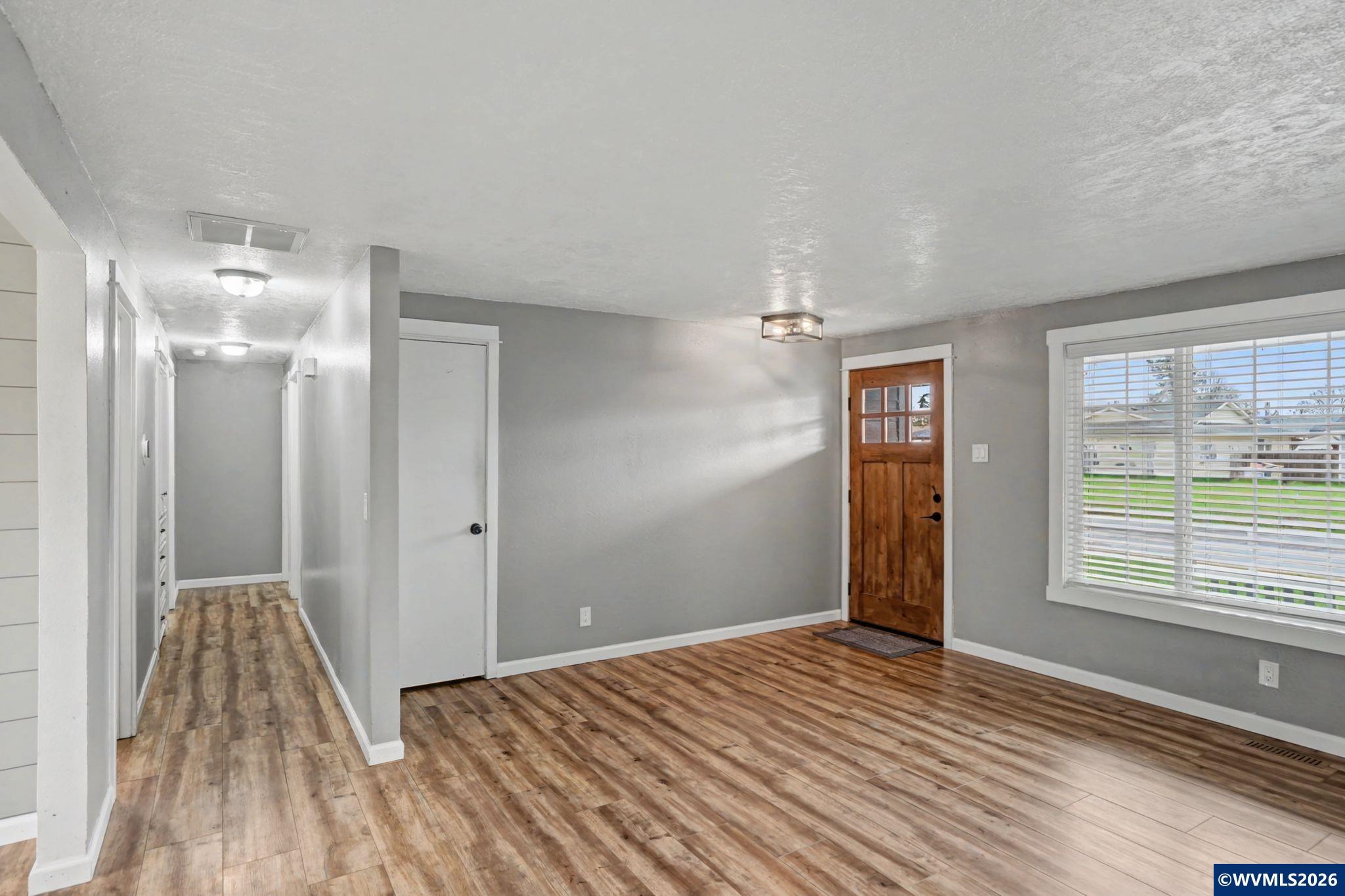 2120 Lafayette St SE