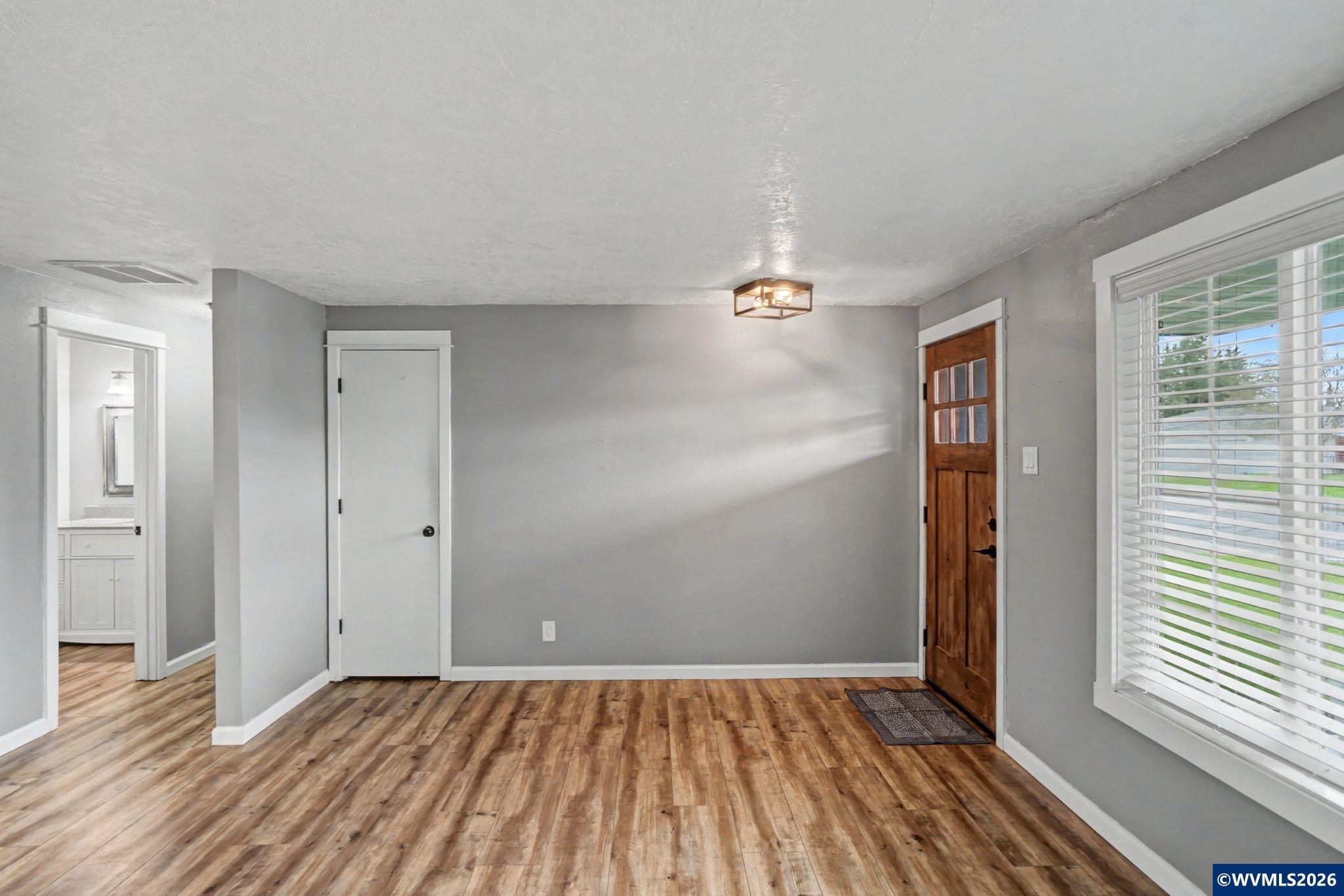 2120 Lafayette St SE