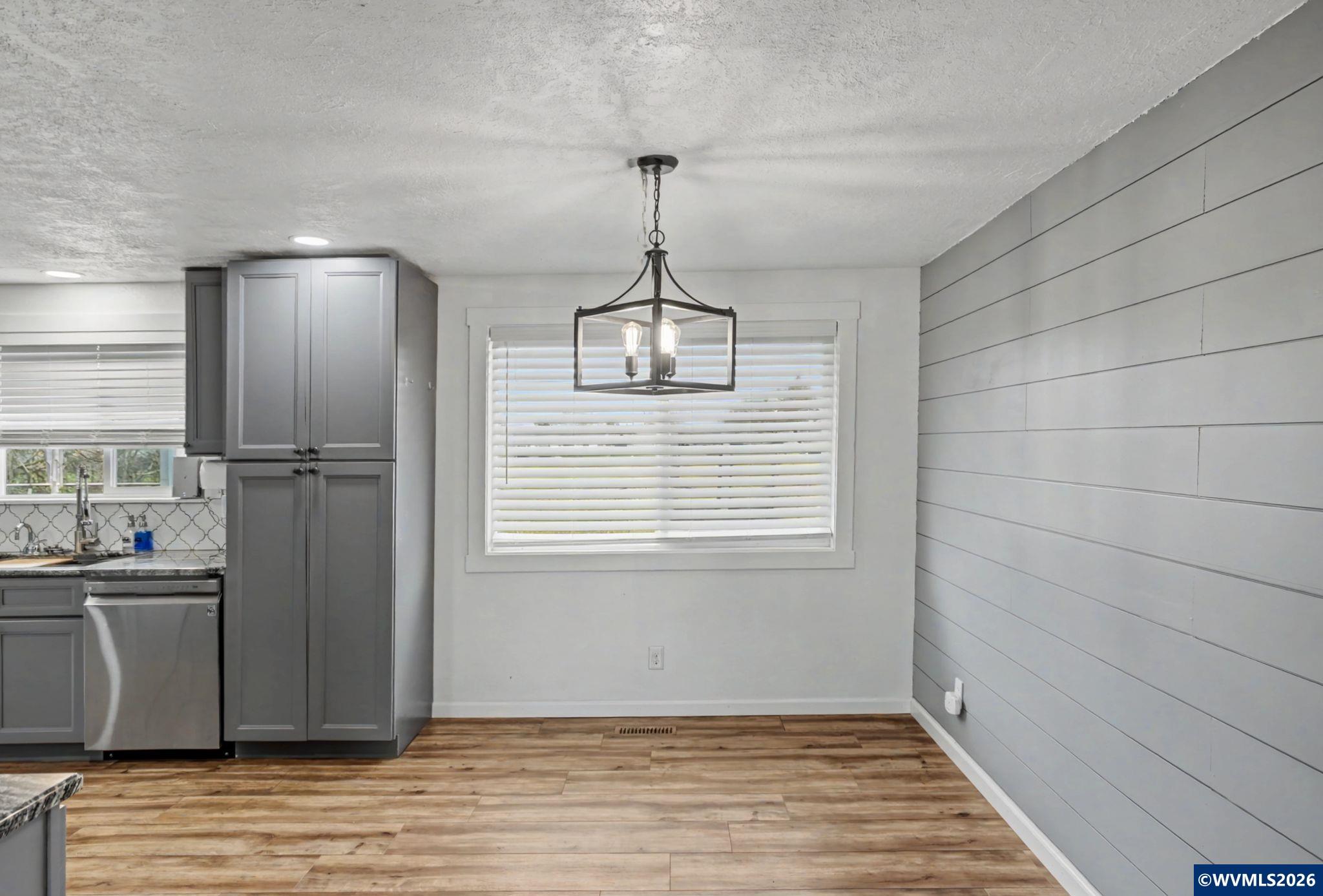 2120 Lafayette St SE