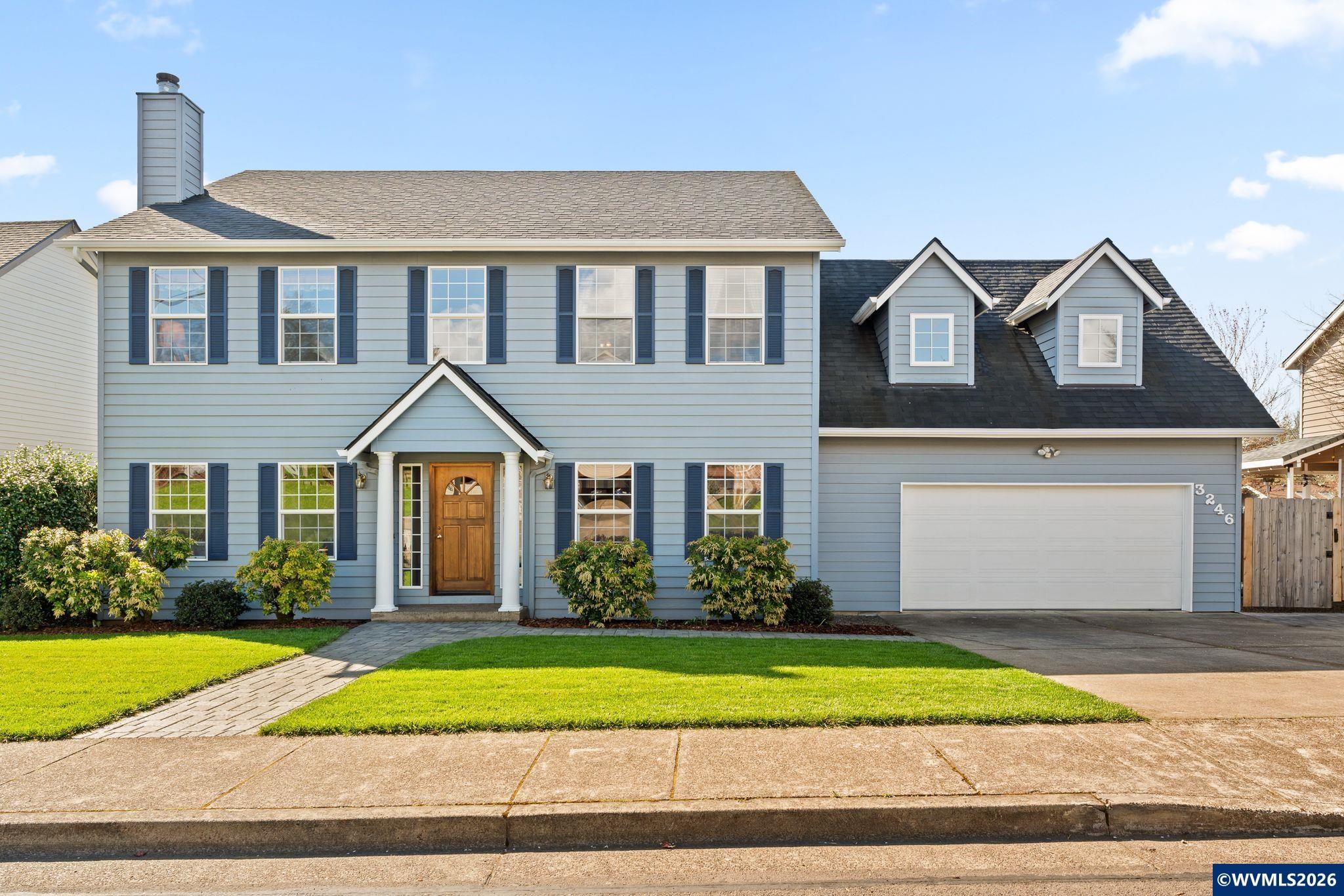 3246 NW Silktassel Dr