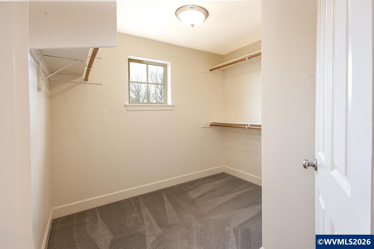 3060 SE Everglade St