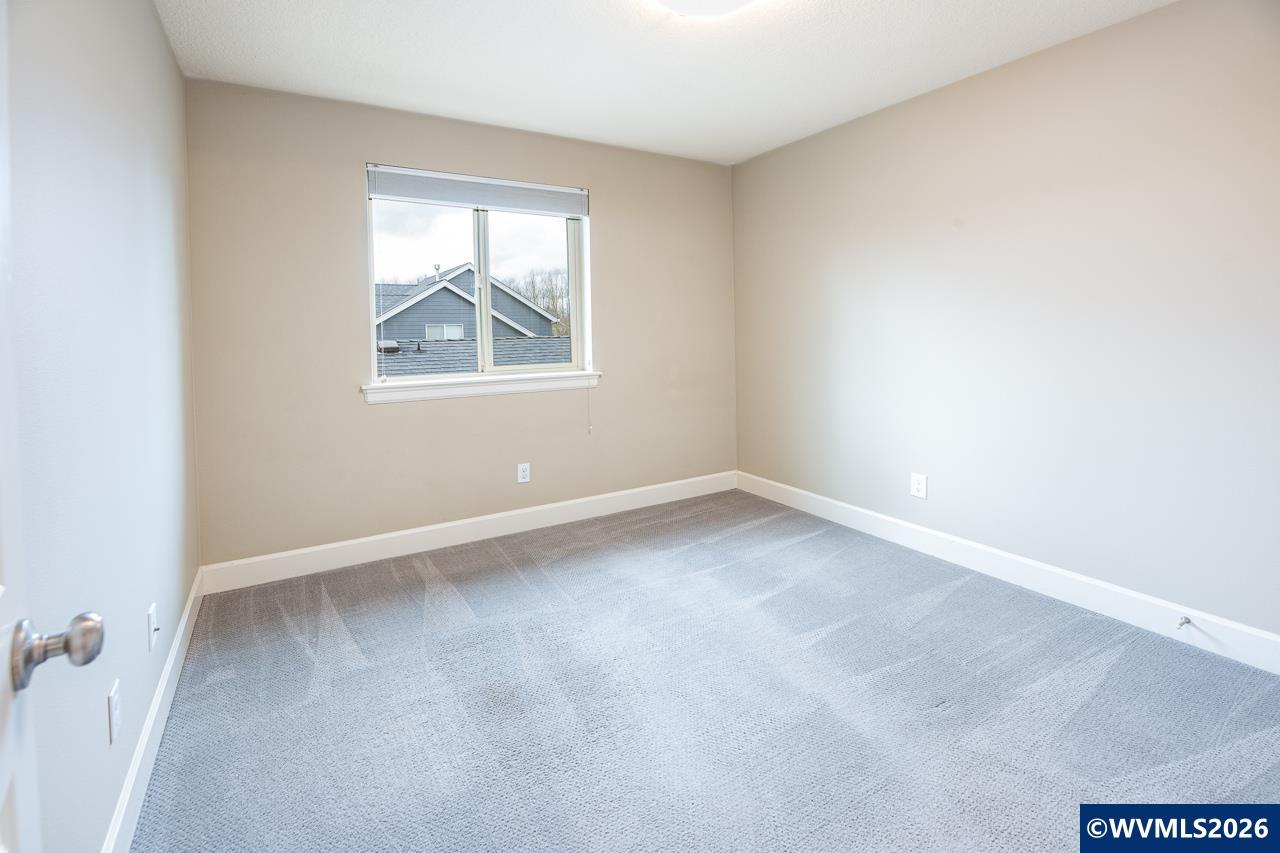 3060 SE Everglade St