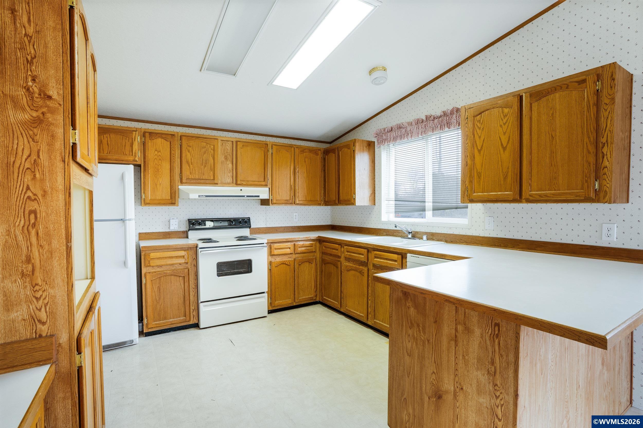 4639 E Knox Butte Rd, Albany, OR, 97322