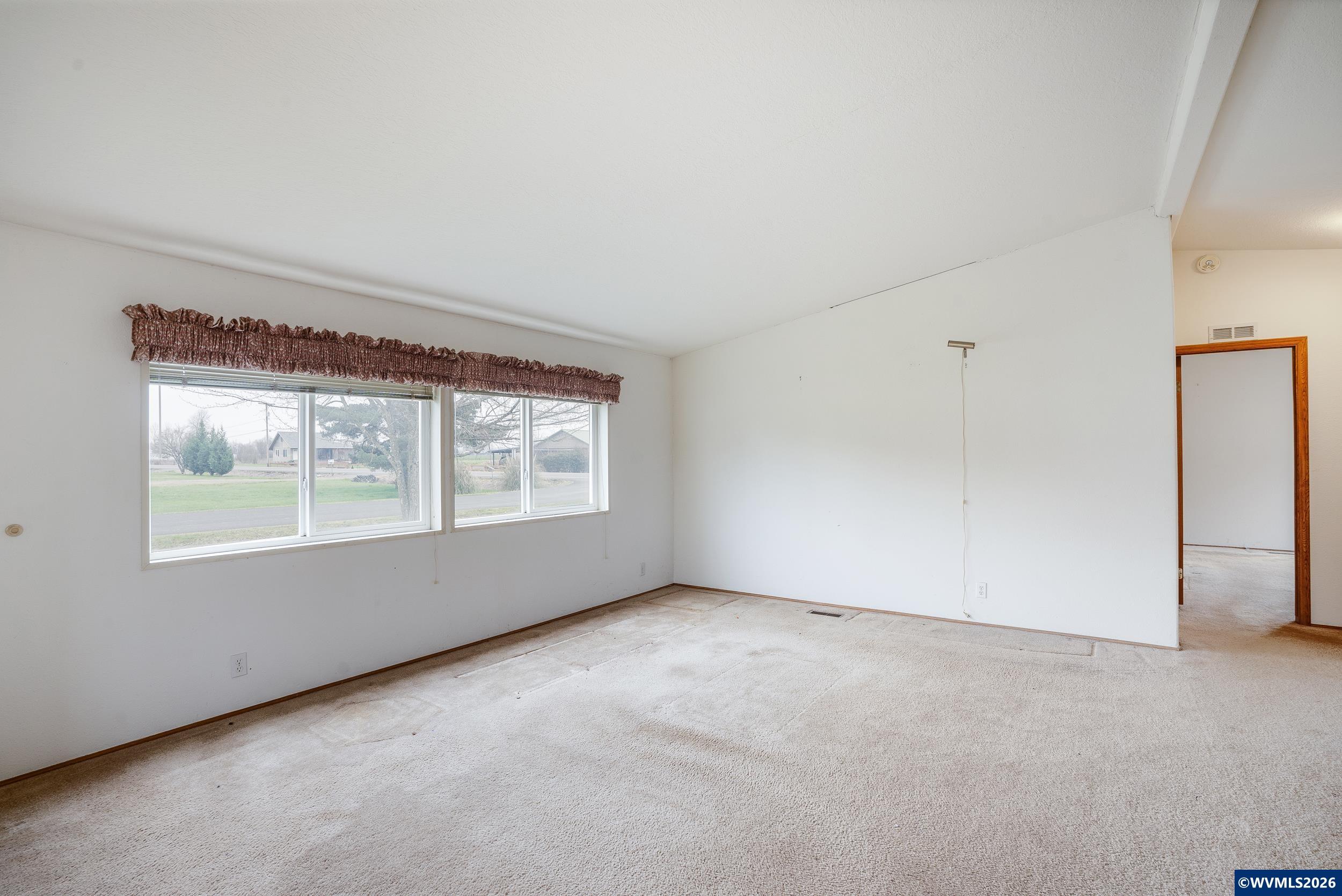 4639 E Knox Butte Rd, Albany, OR, 97322