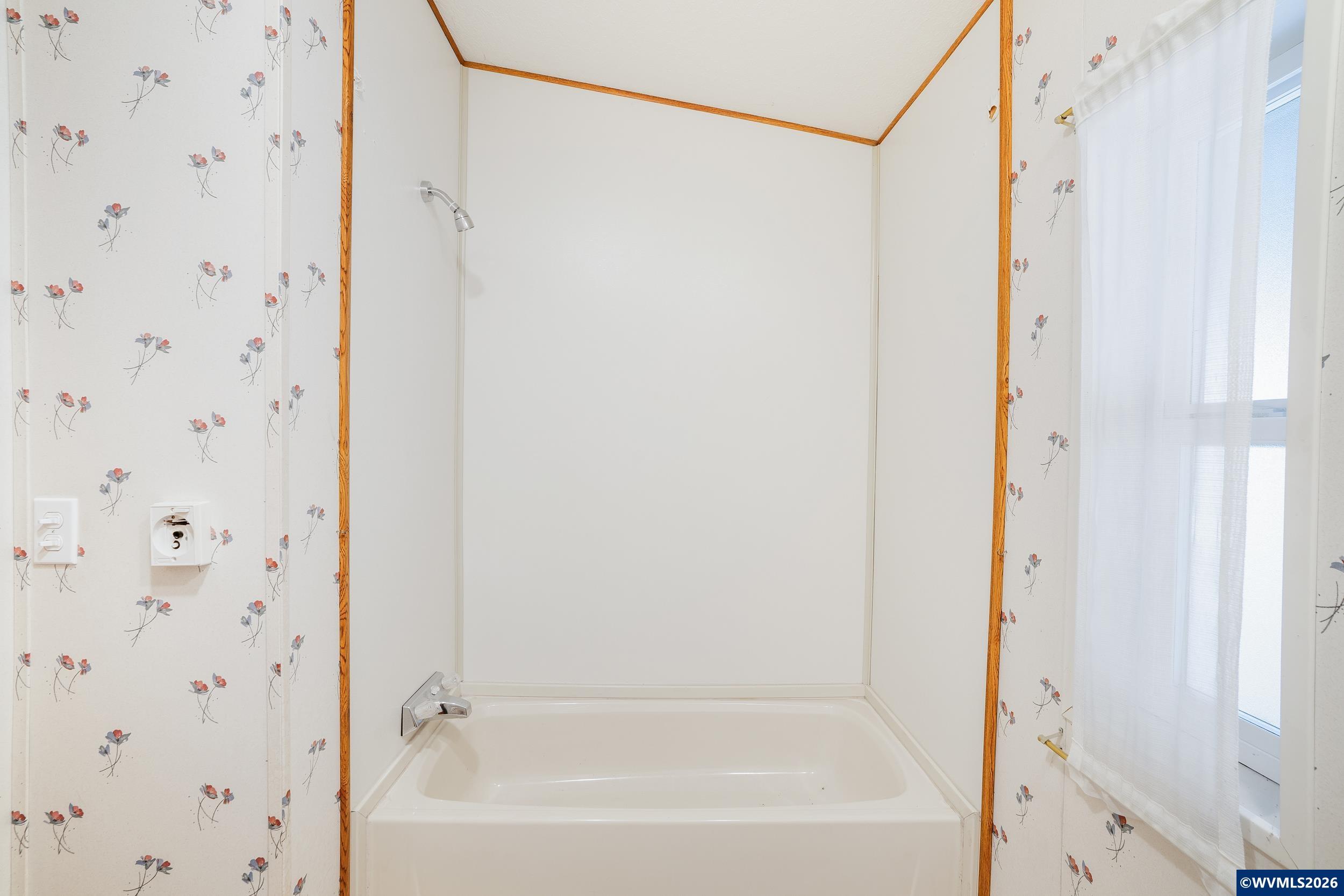 4639 E Knox Butte Rd, Albany, OR, 97322