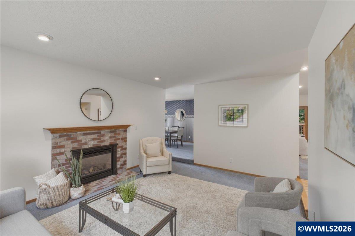 1075 NW Charlemagne Pl, Corvallis, OR, 97330