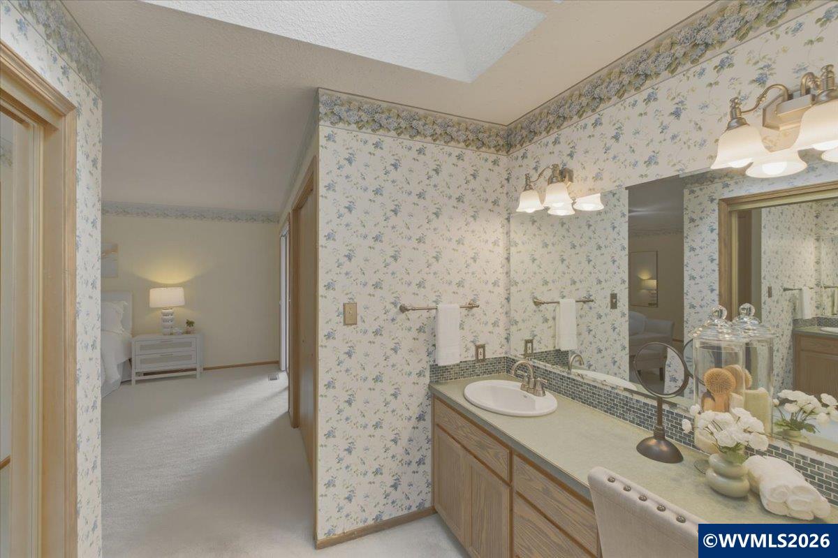 1075 NW Charlemagne Pl, Corvallis, OR, 97330