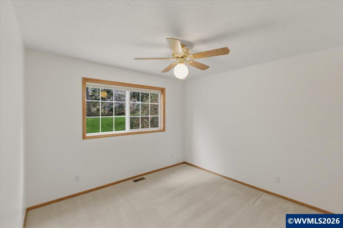 1075 NW Charlemagne Pl, Corvallis, OR, 97330