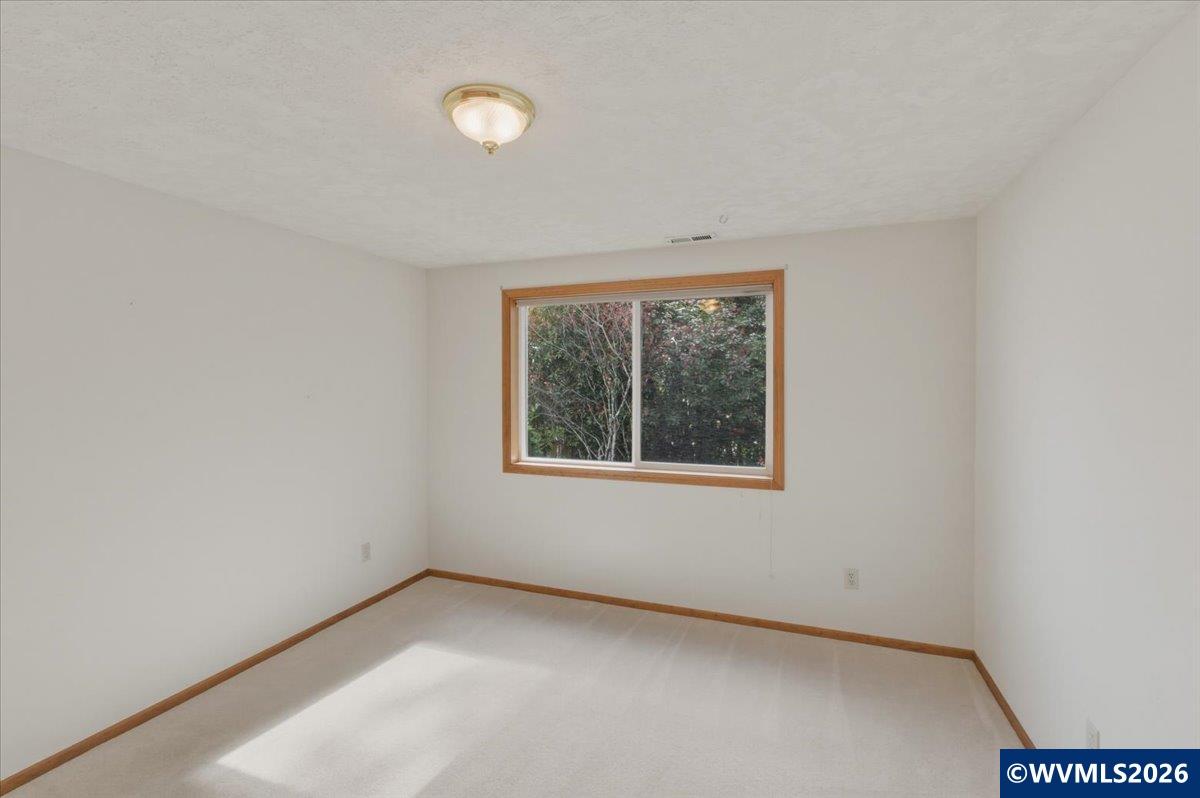 1075 NW Charlemagne Pl, Corvallis, OR, 97330