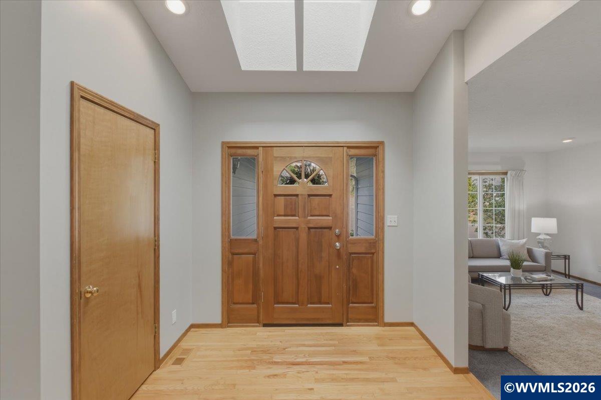 1075 NW Charlemagne Pl, Corvallis, OR, 97330