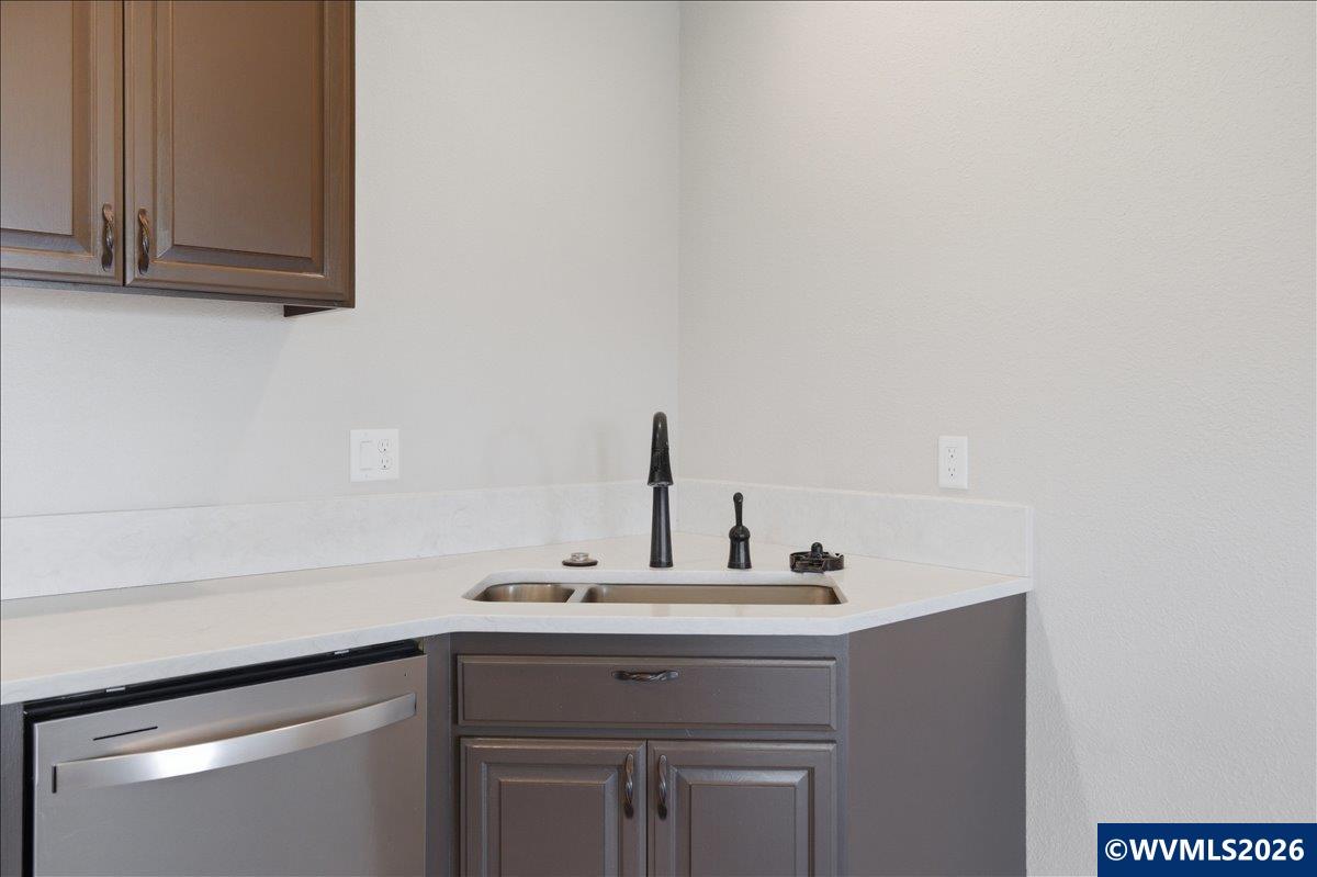 27579 Riggs Hill Rd, Sweet Home, OR, 97345