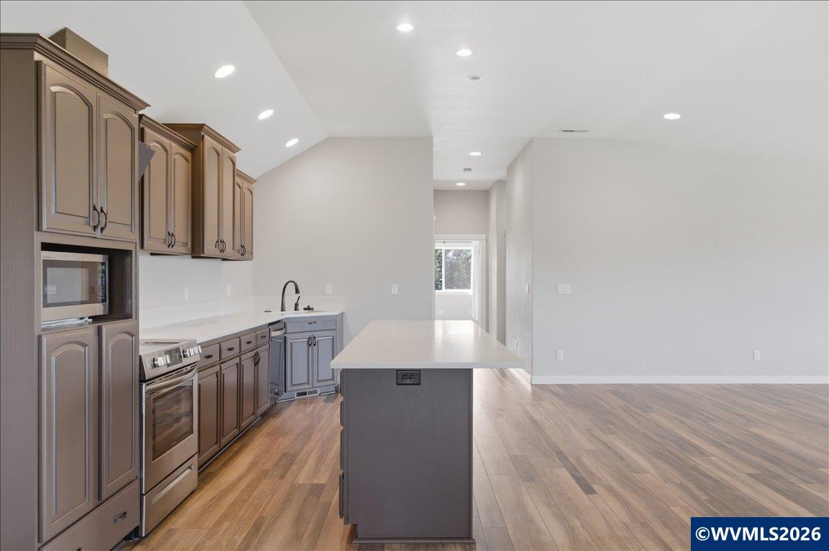 27579 Riggs Hill Rd, Sweet Home, OR, 97345