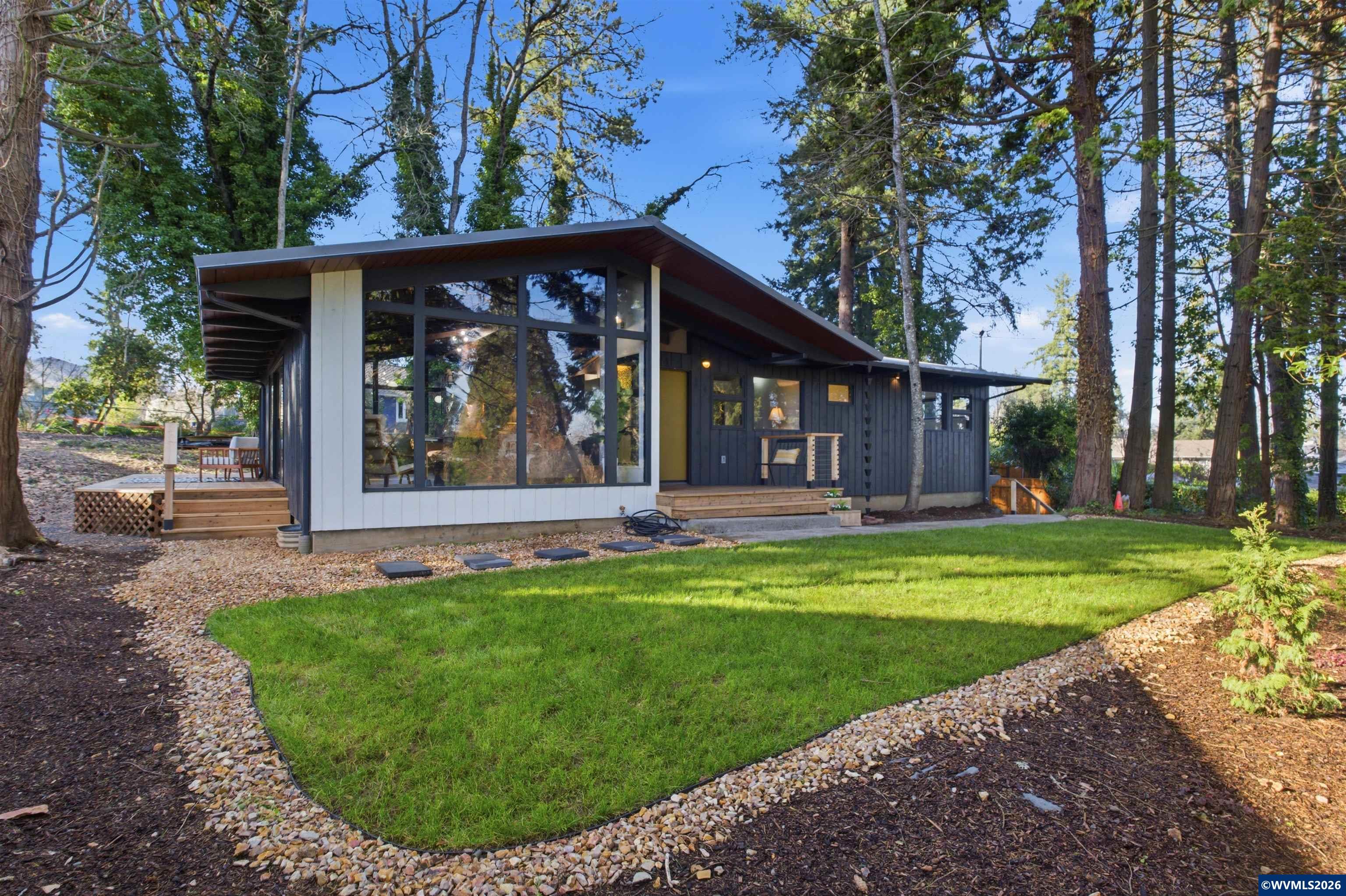 2091 35th Av, Forest Grove, OR, 97116