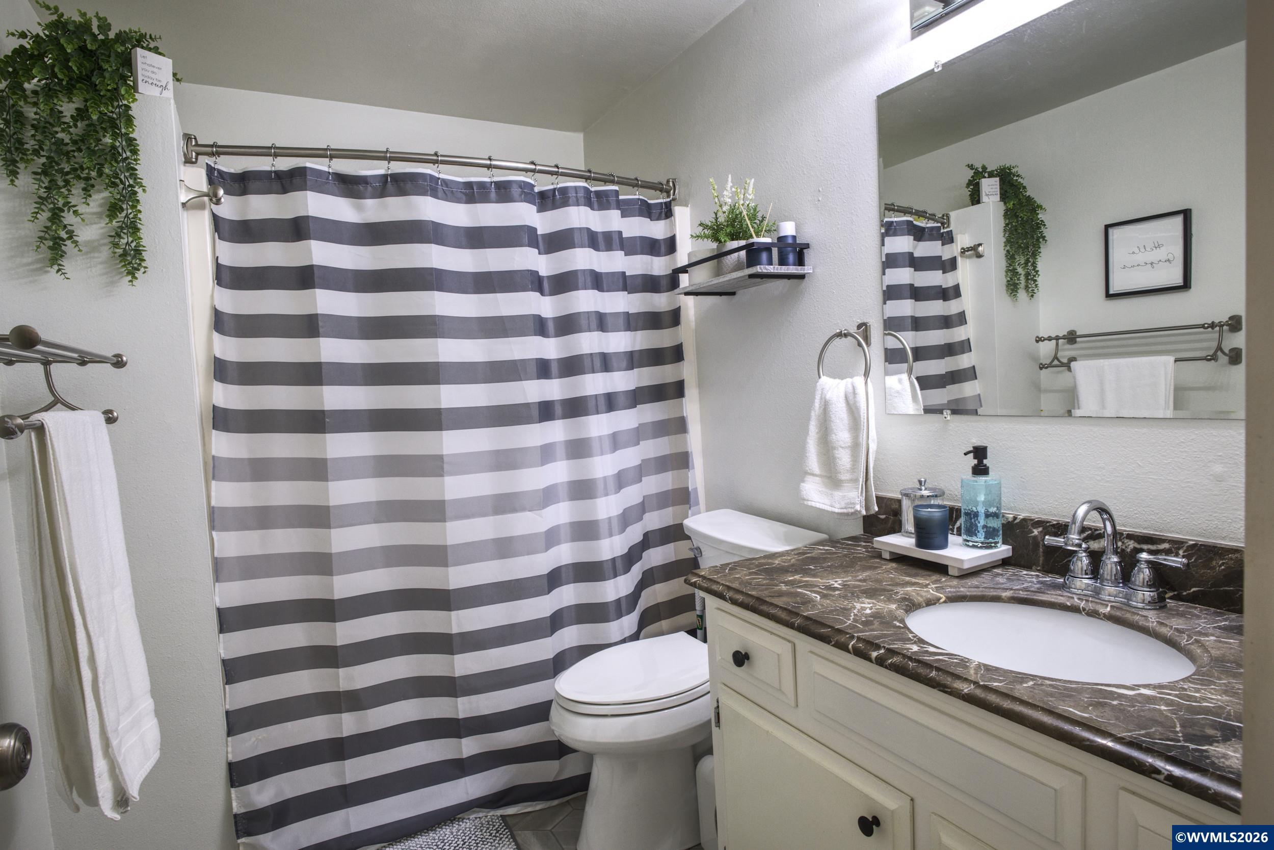 3828 NE Auburn Rd, Salem, OR, 97301