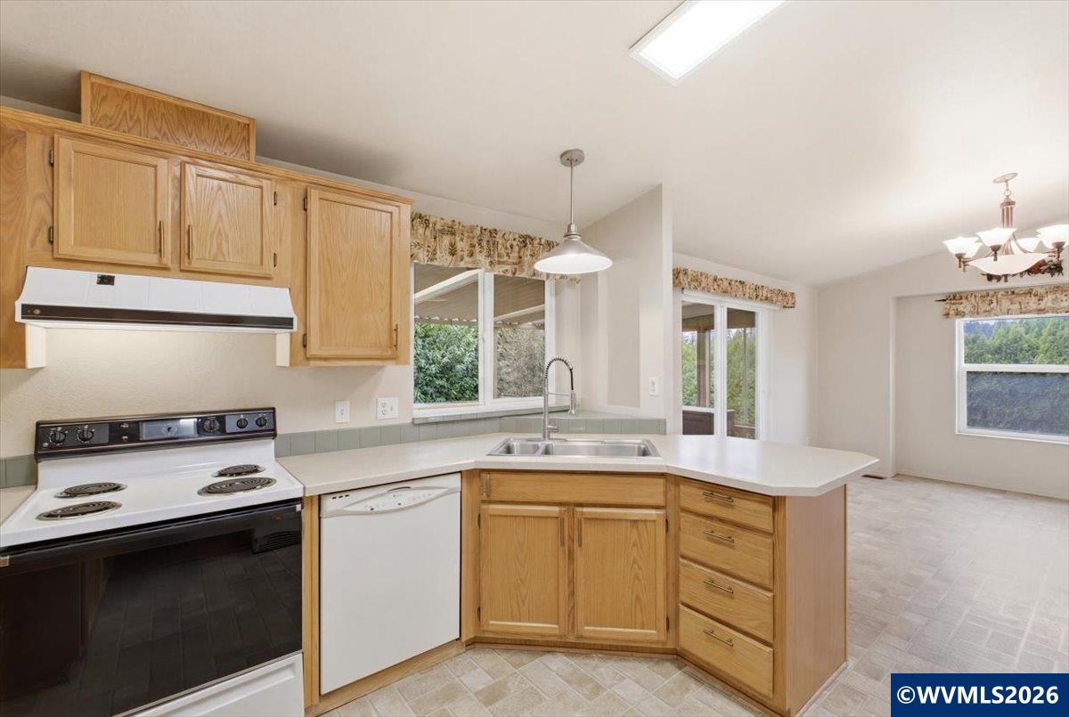 2120 SE Robins UNIT&nbsp;77 Ln UNIT&nbsp;77, Salem, OR, 97306