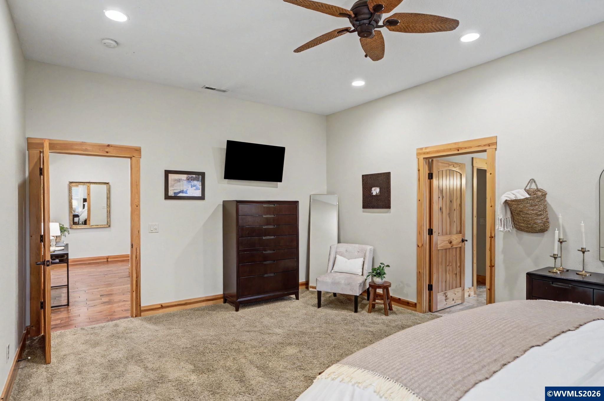 1970 NW Landaggard Dr, Salem, OR, 97304