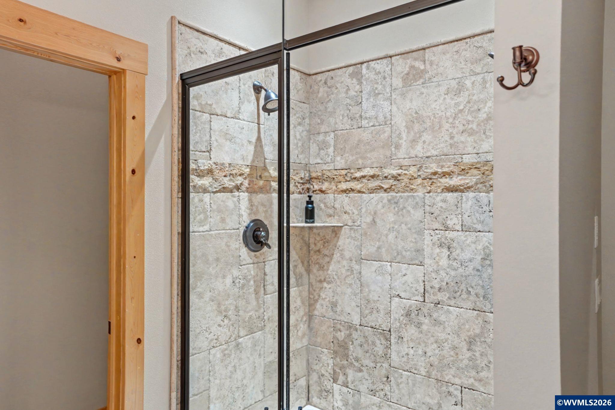 1970 NW Landaggard Dr, Salem, OR, 97304