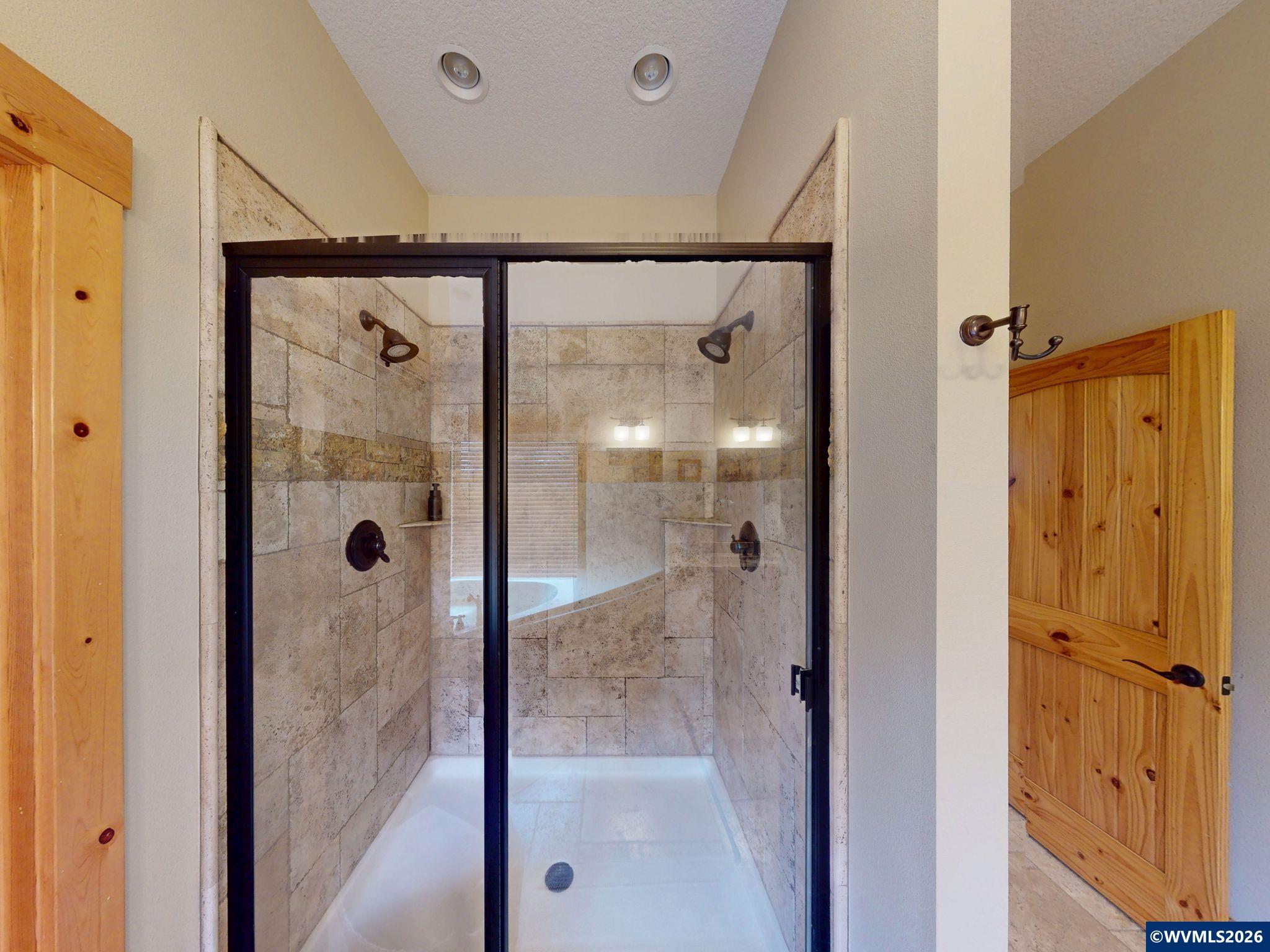 1970 NW Landaggard Dr, Salem, OR, 97304