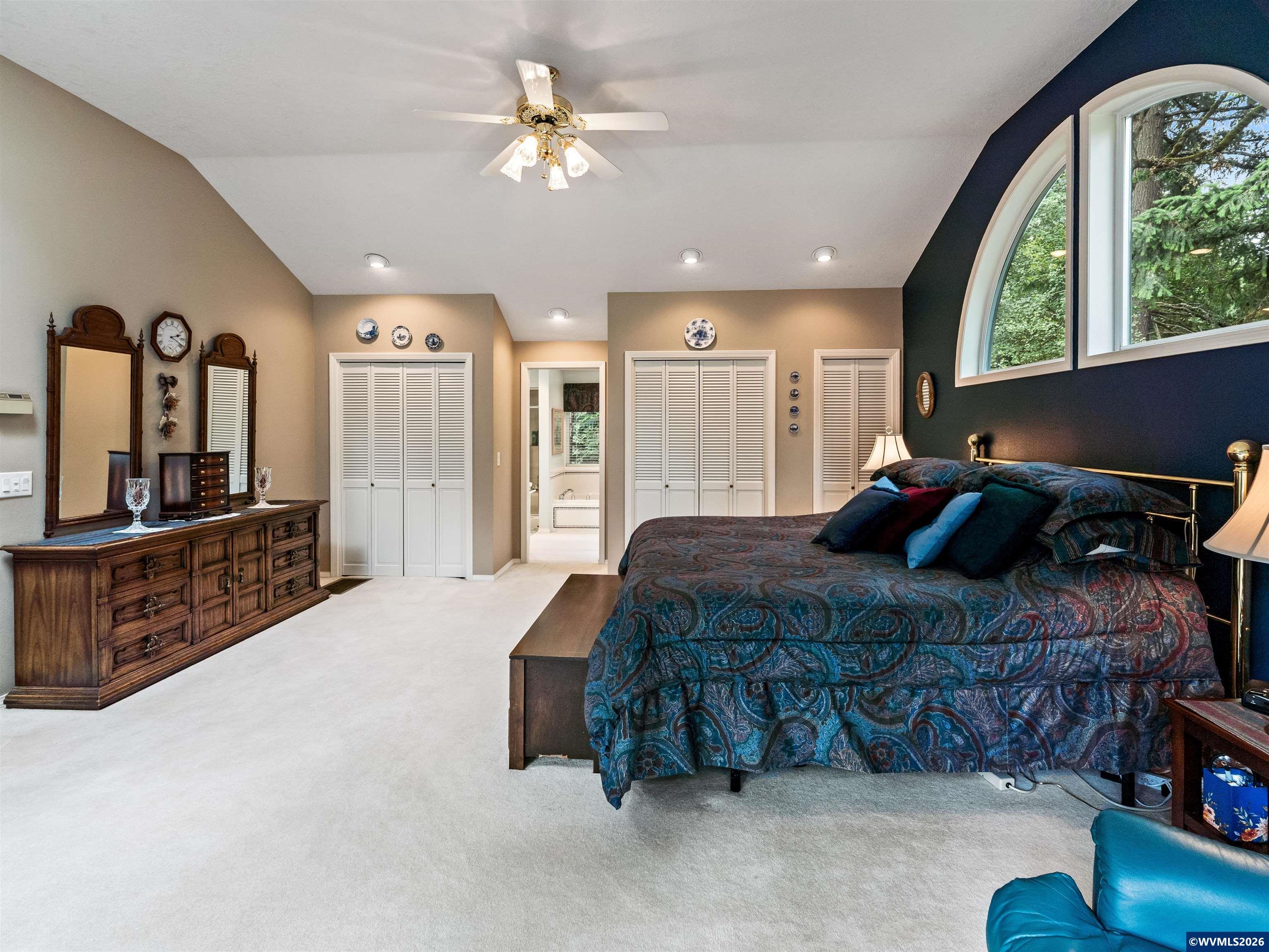 4886 Sage Hen Cir, Lake Oswego, OR, 97035