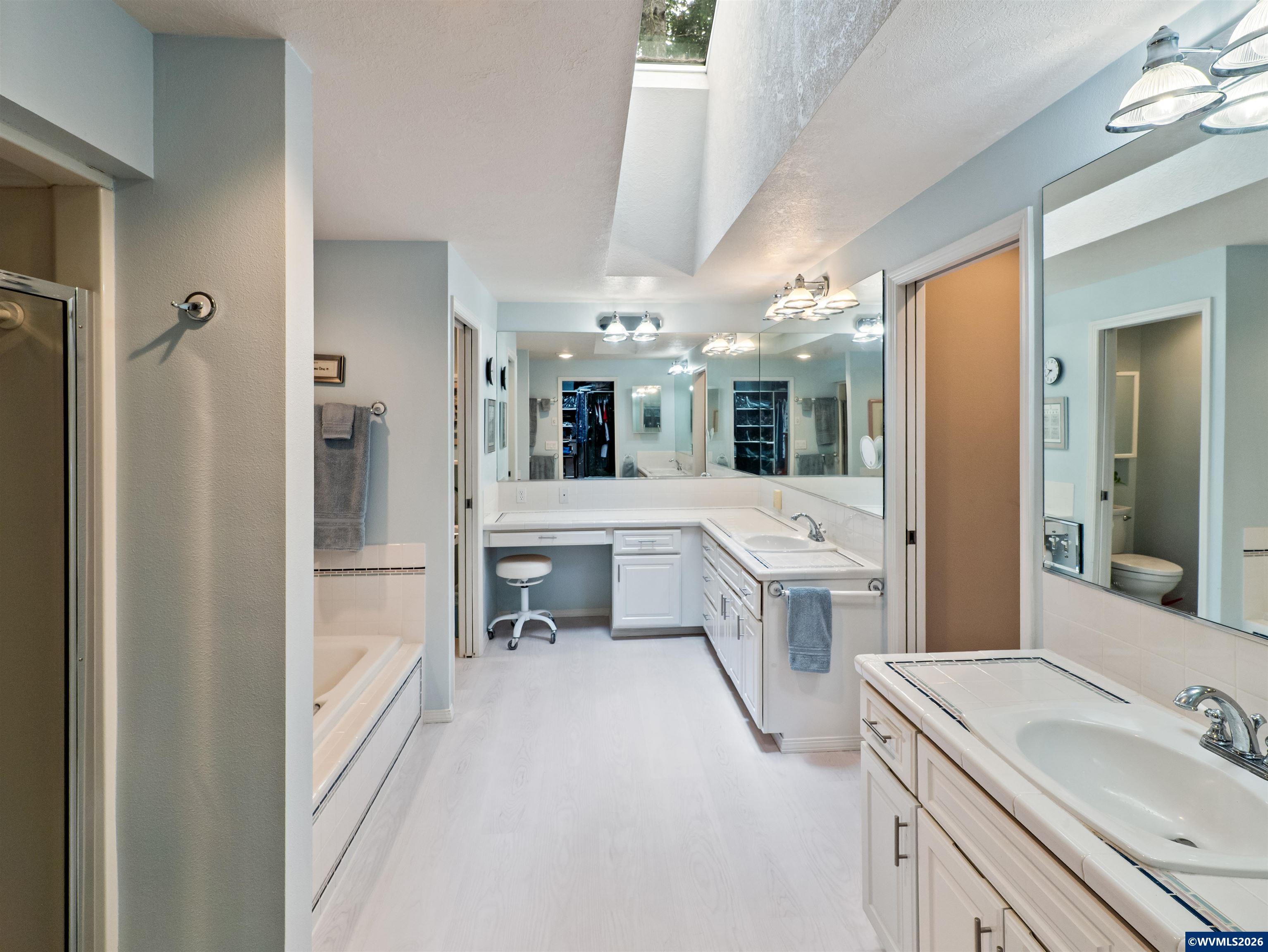 4886 Sage Hen Cir, Lake Oswego, OR, 97035