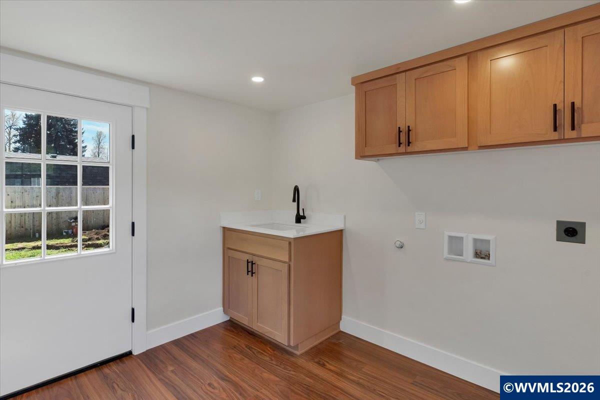 319 SW Church St, Dallas, OR, 97338