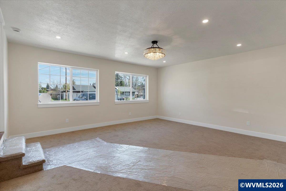 319 SW Church St, Dallas, OR, 97338