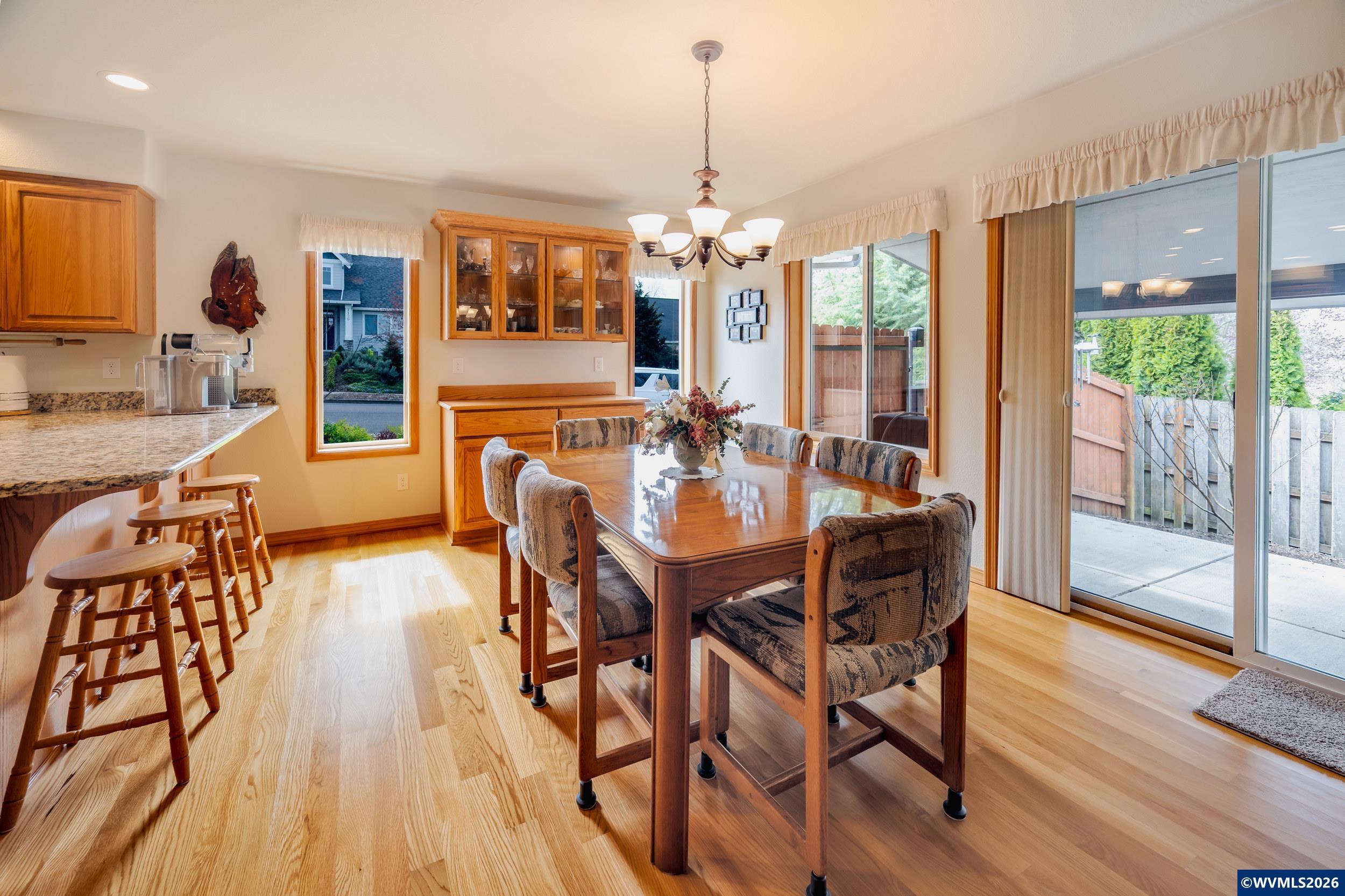 1115 Skookum Dr, Silverton, OR, 97381