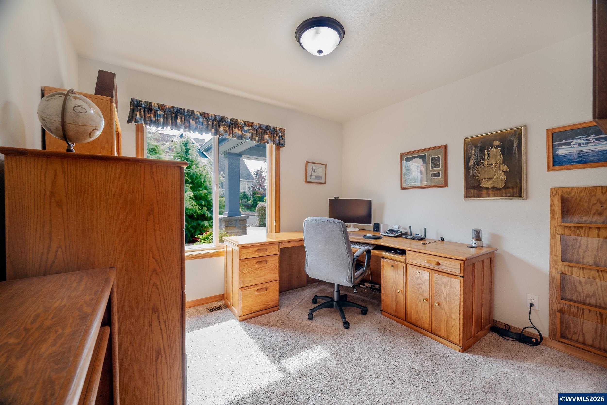 1115 Skookum Dr, Silverton, OR, 97381