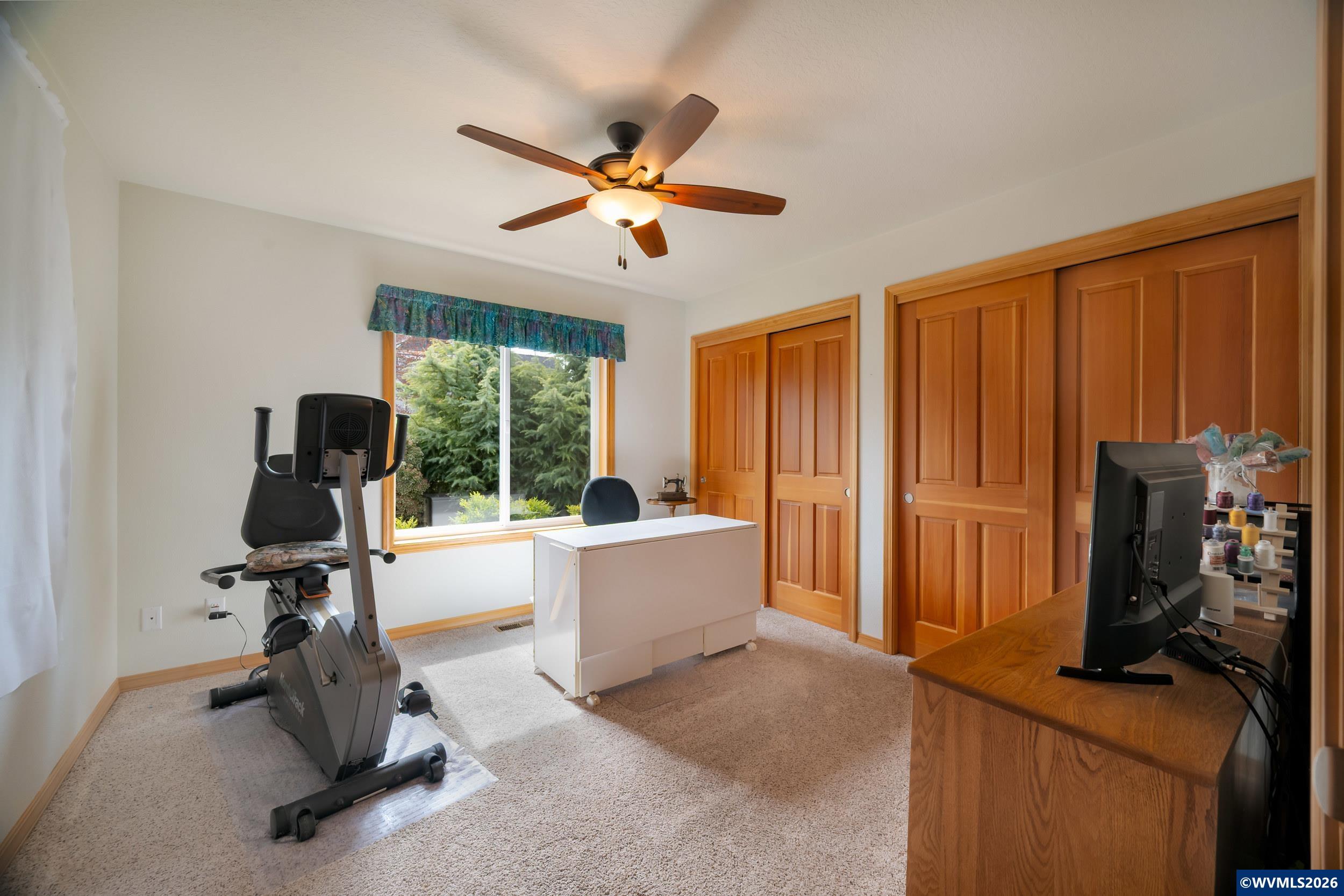 1115 Skookum Dr, Silverton, OR, 97381