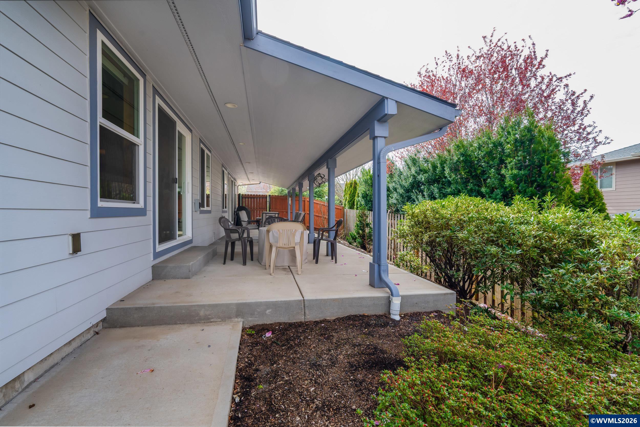 1115 Skookum Dr, Silverton, OR, 97381