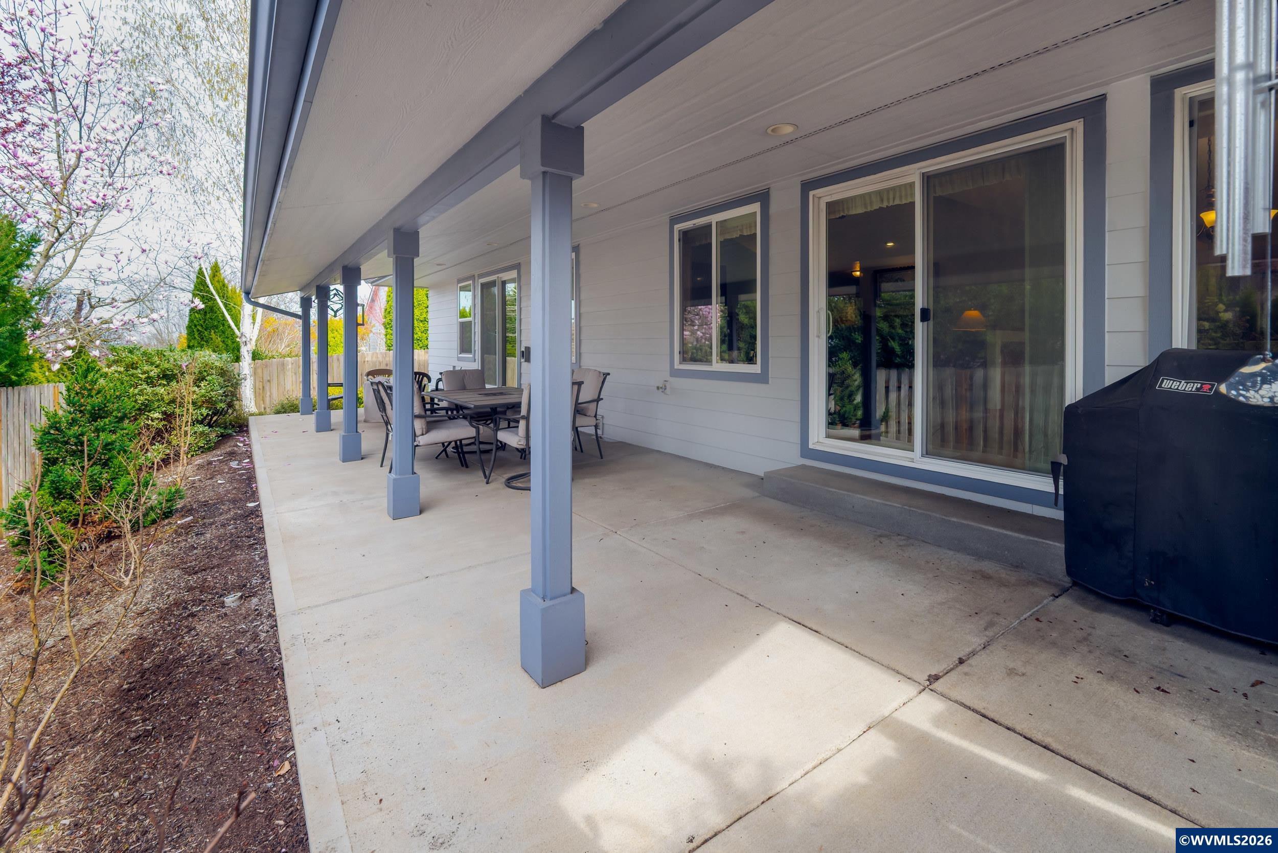 1115 Skookum Dr, Silverton, OR, 97381