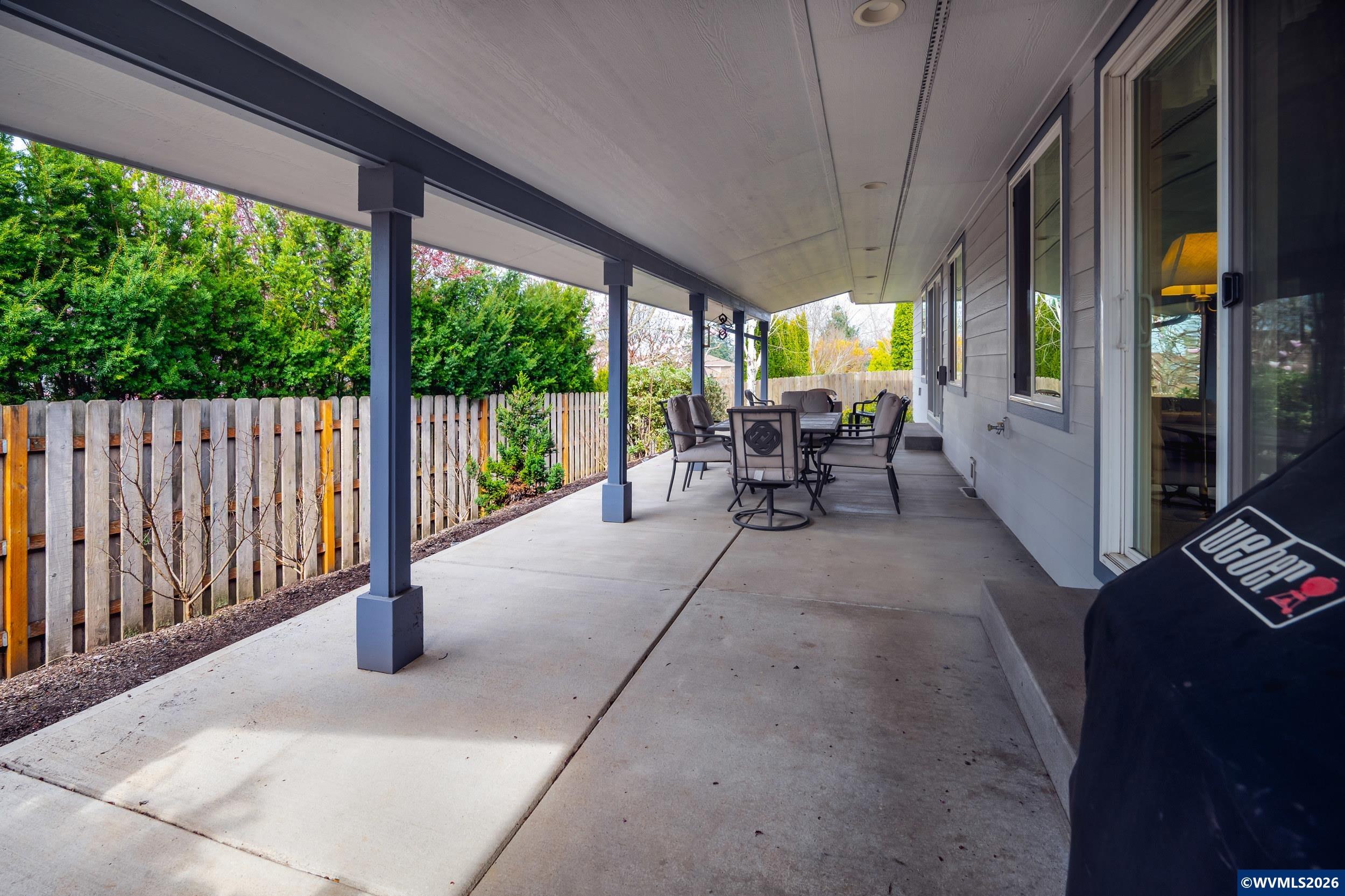 1115 Skookum Dr, Silverton, OR, 97381