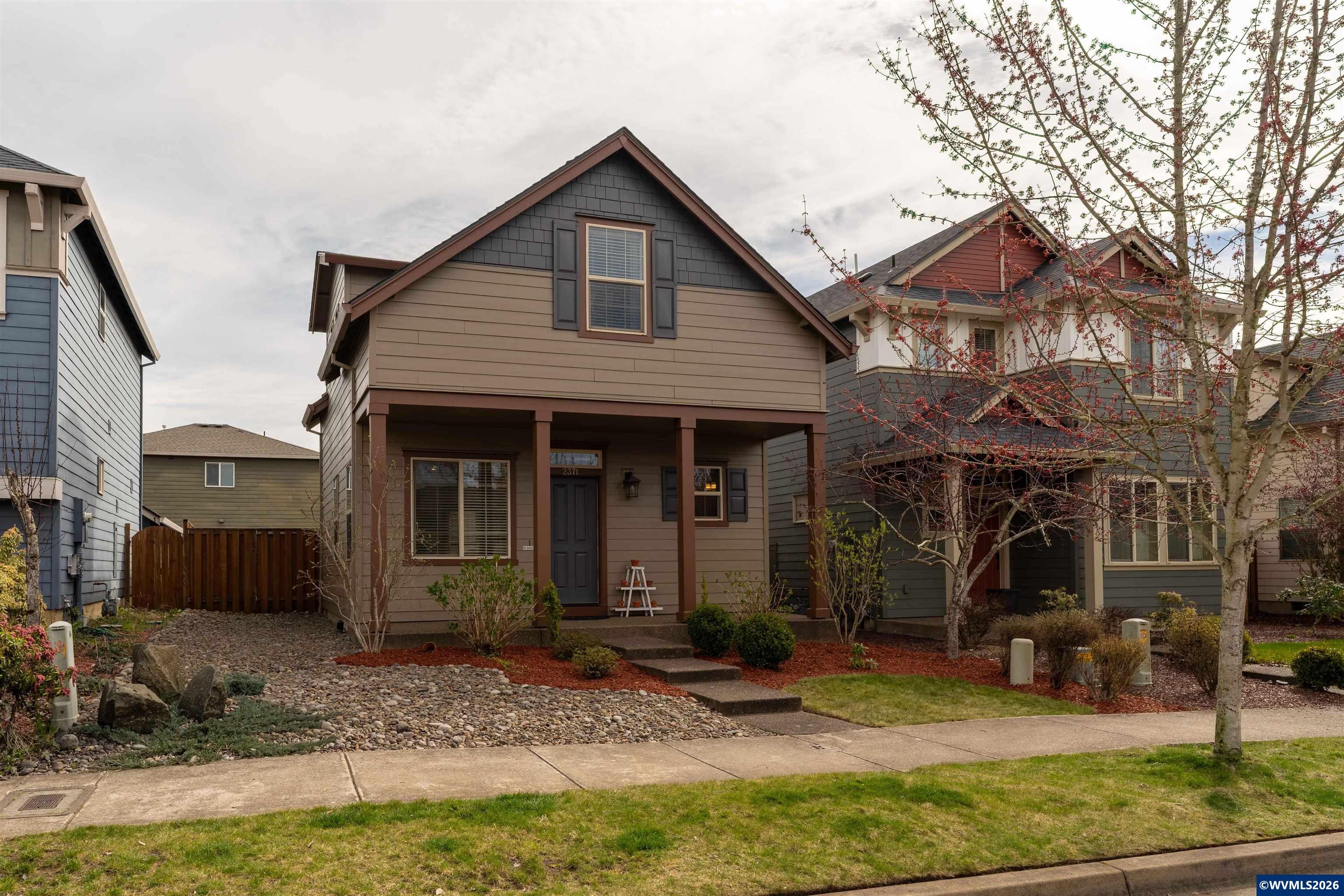 1383 Thompson Rd, Woodburn, OR, 97071